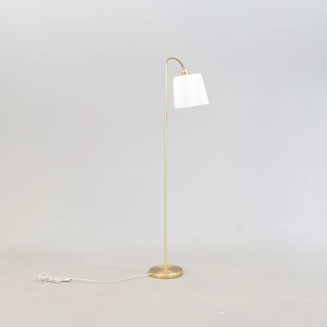GOLVLAMPA, gulmetall, Armaturhantverk, 1900-tal.