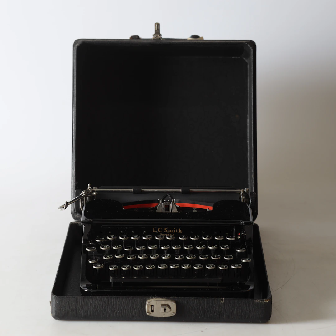 RESESKRIVMASKIN, L.C. Smith, Portable, 1900-tal.