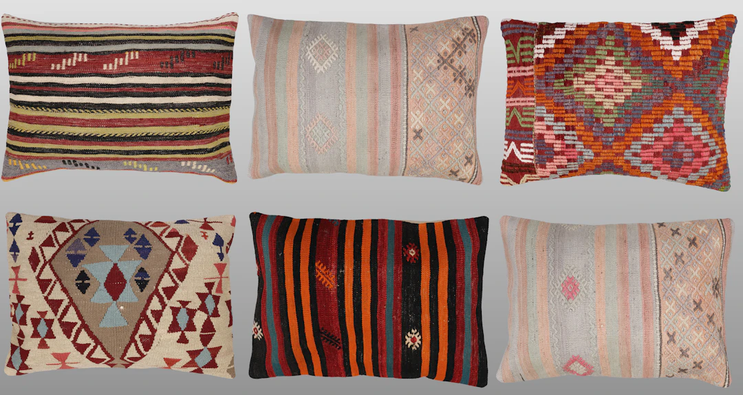 ORIENTMATTA. Parti kuddfodral 6st, anatoliska Kelim fragment, 70 x 50 cm.
