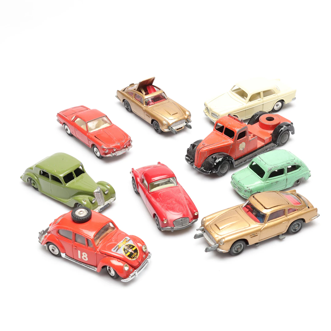 MODELLBILAR, 9 st, bl.a. Corgi Toys, Tekno Danmark.