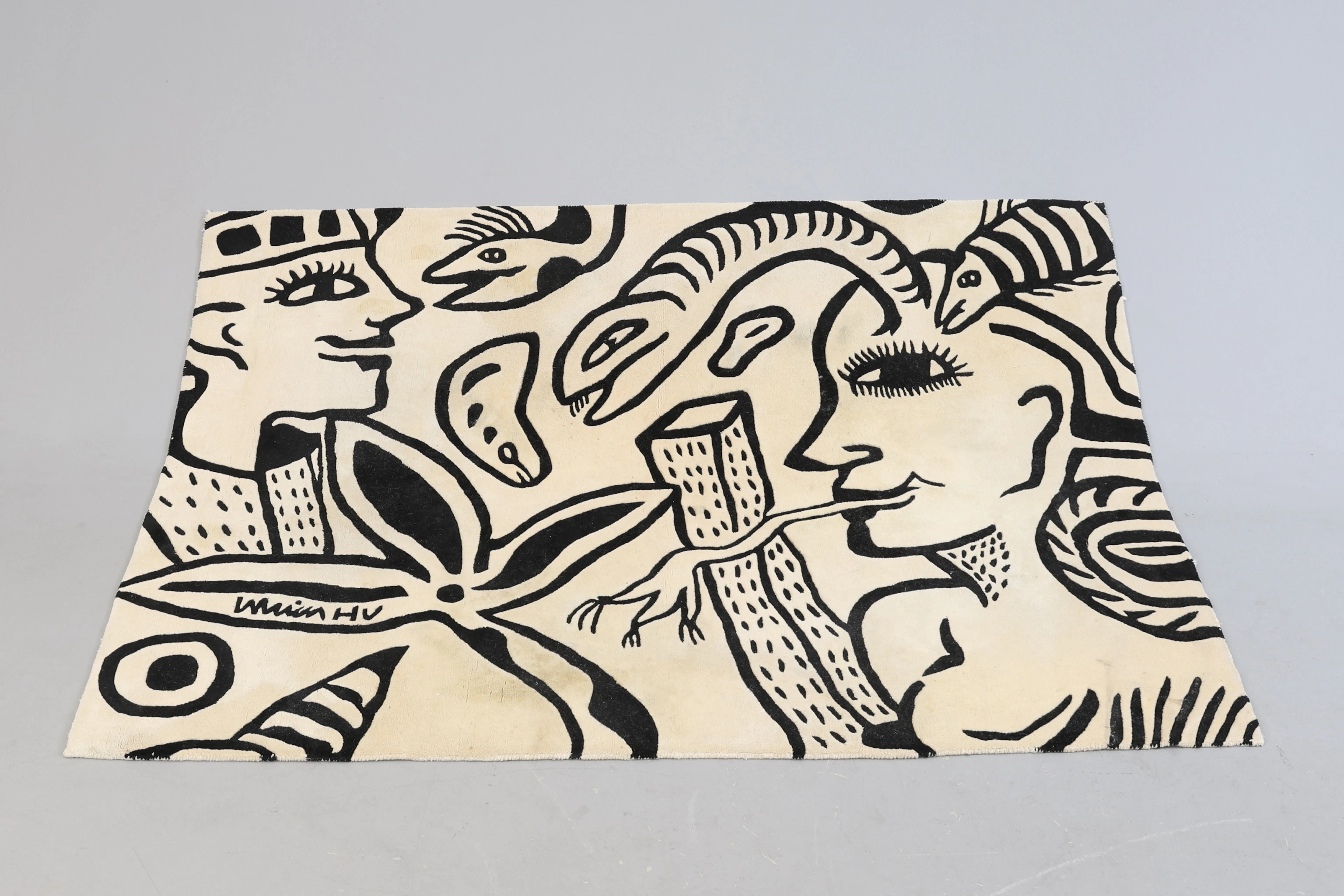ULRICA HYDMAN-VALLIEN. matta, ull, "Esperanto". Ca 230x160 cm.