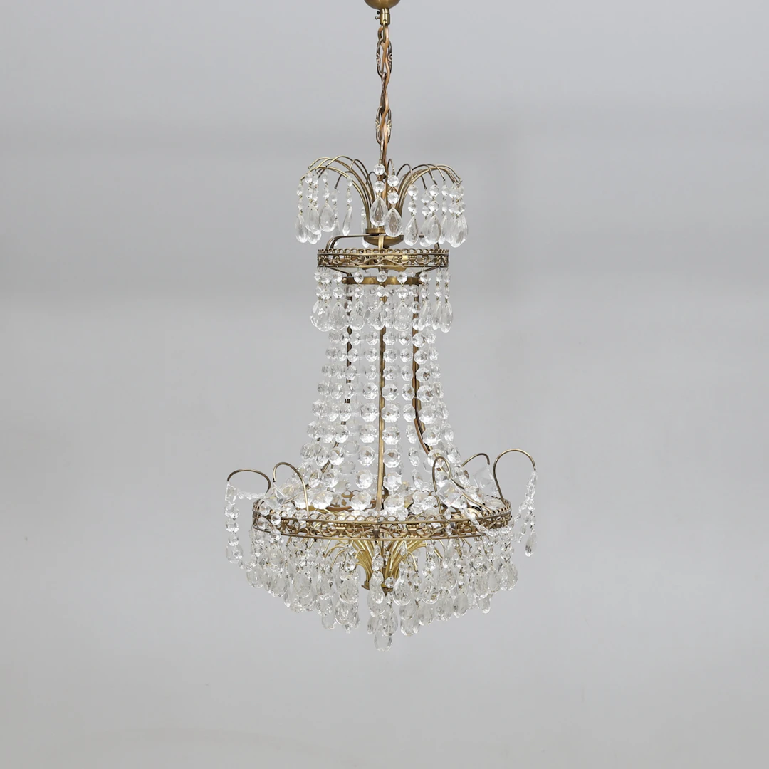 LJUSKRONA, mässing och prismor, gustaviansk stil, 1900-tal.