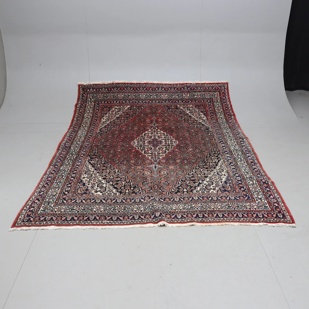 ORIENTMATTA, Hosseinabad, ca 270x257 cm.