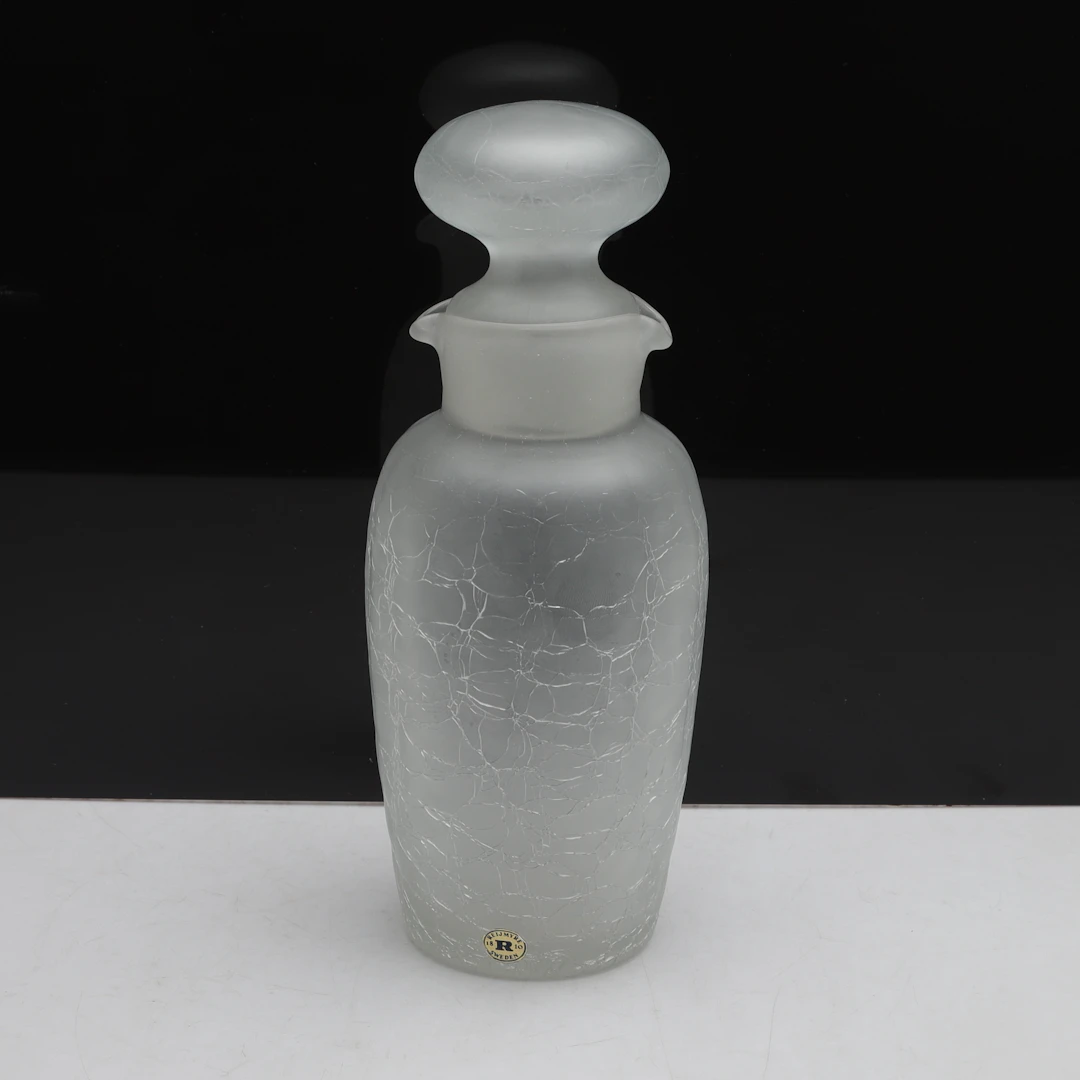BJÖRN TRÄDGÅRDH. Shaker, glas, Reijmyre.