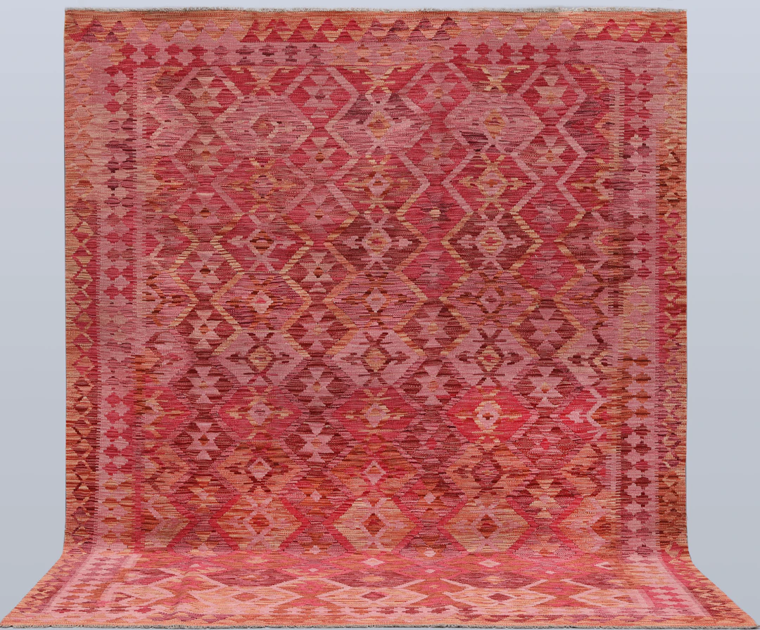 ORIENTMATTA. Kelim klassisk design, 295 x 206 cm.
