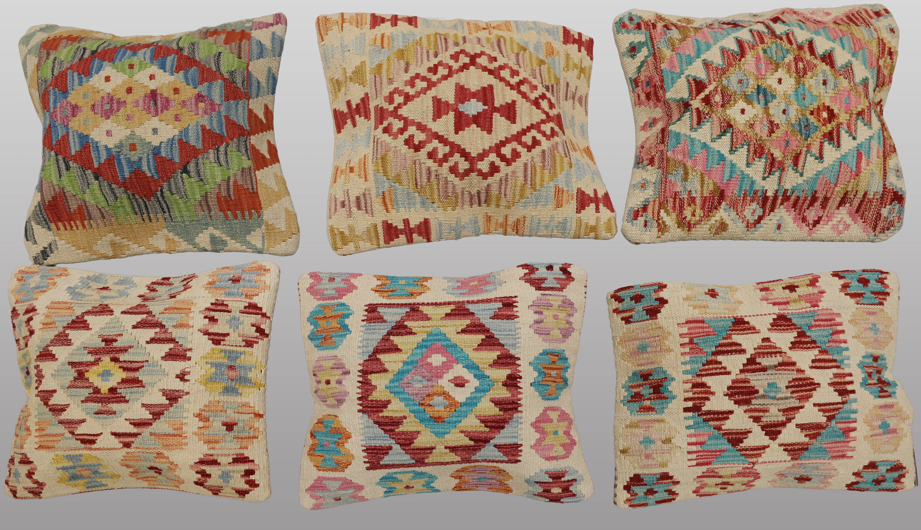 KUDDFODRAL. Parti kuddfodral, 6 st, anatoliska Kelim fragment, 45 x 45 cm.