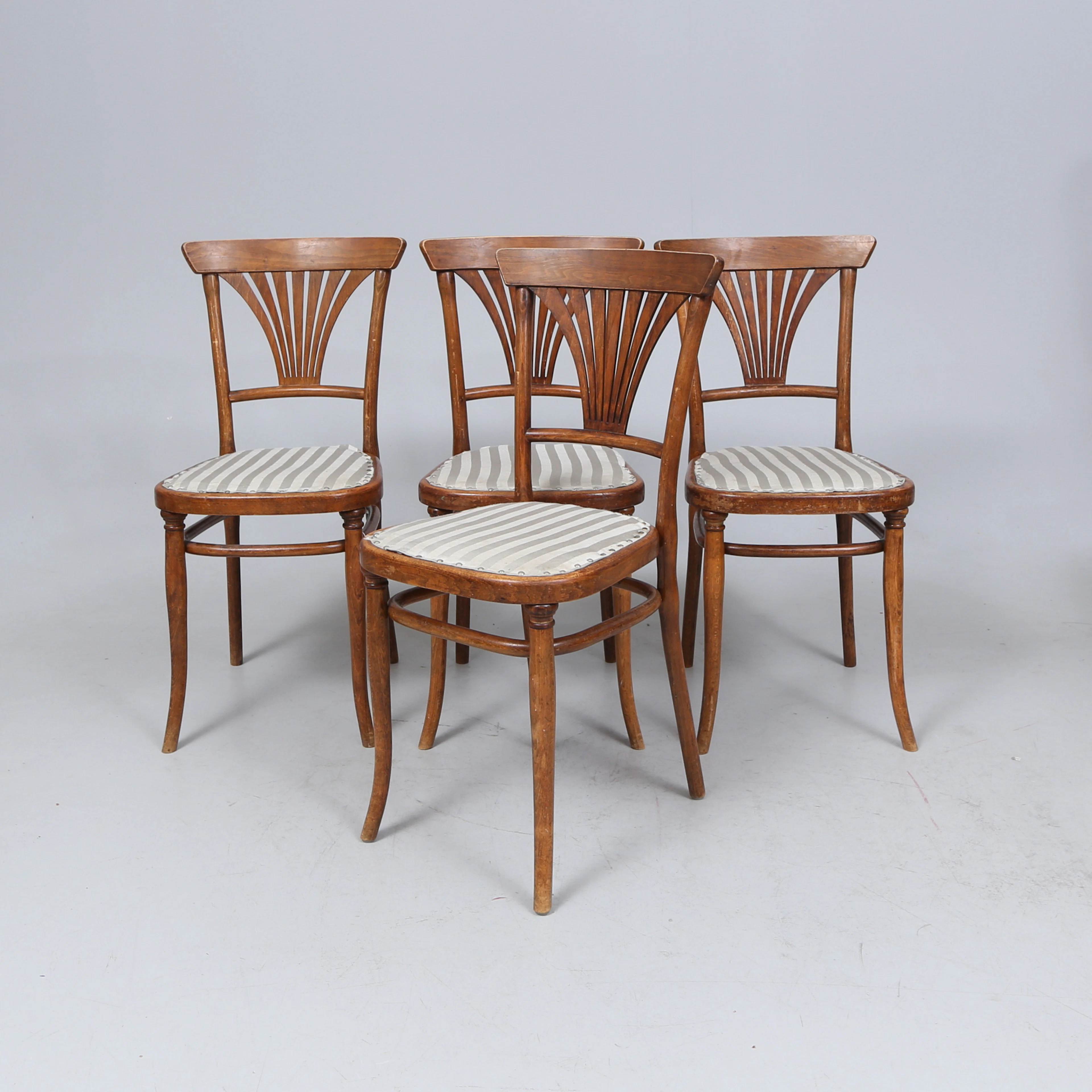 STOLAR, 4 st, Thonet, märkta.