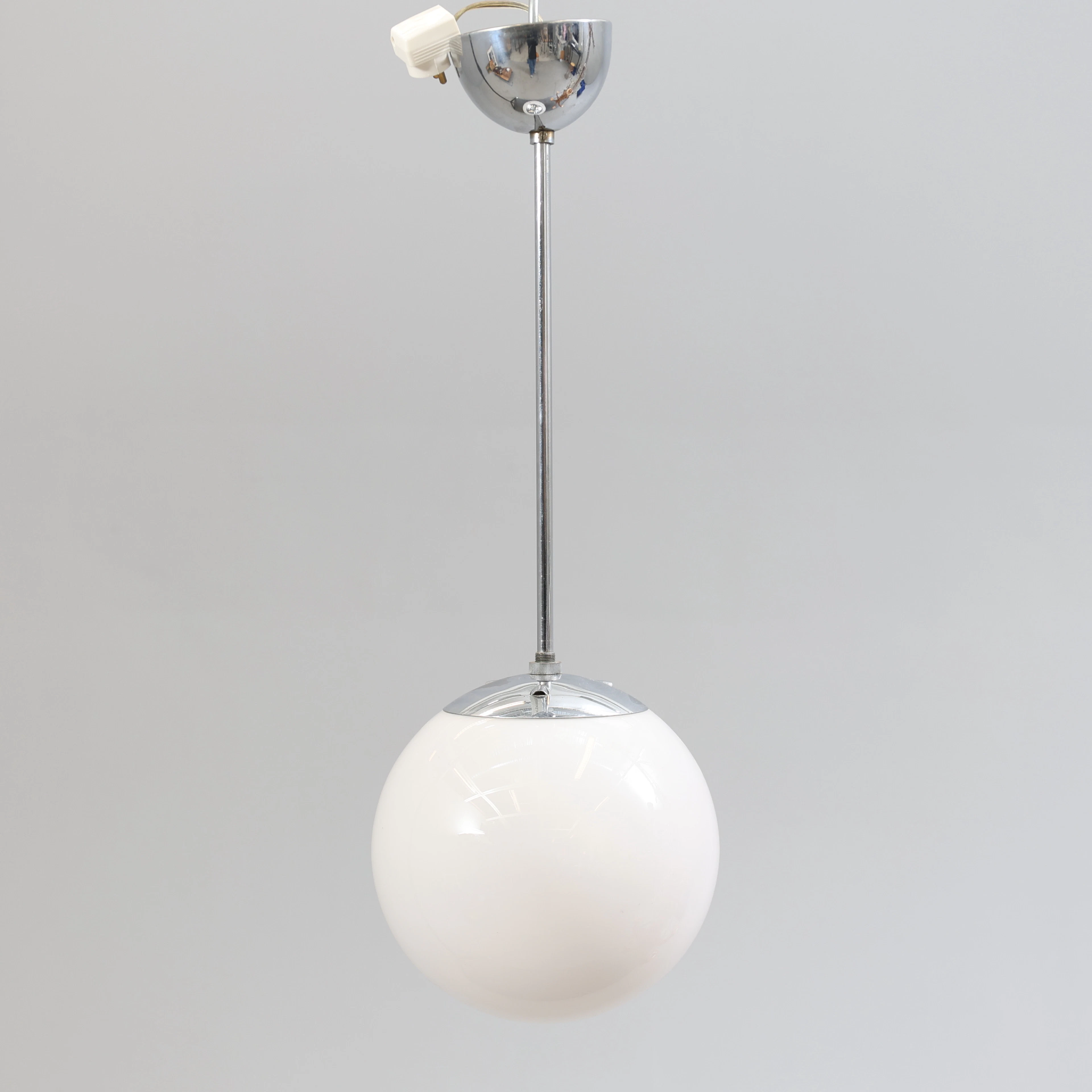 KLOTLAMPA, metall och glas, 1900-talets mitt.