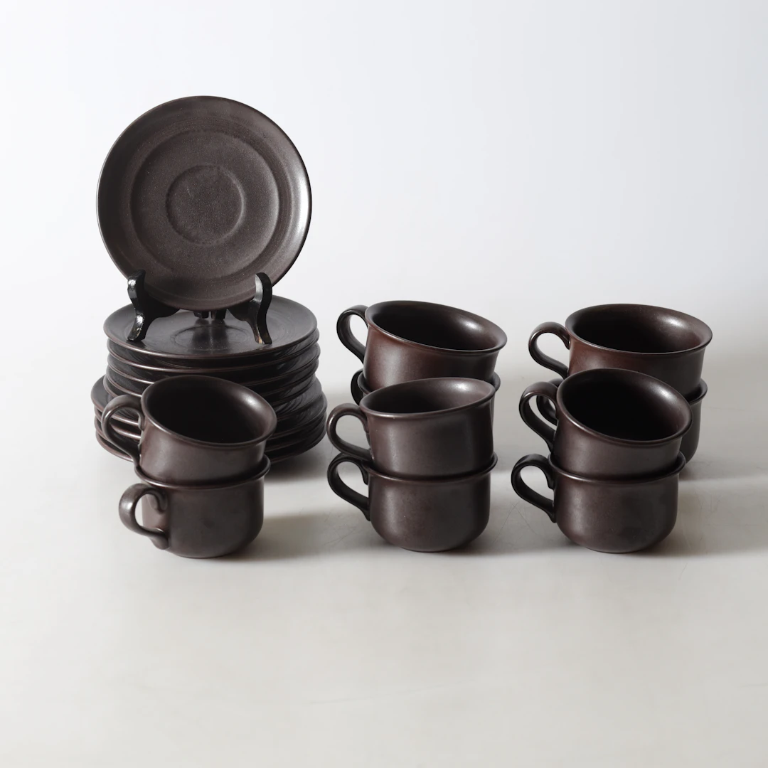 TE- & KAFFEKOPPAR, 10 st, stengods, Höganäs, 1900-tal.