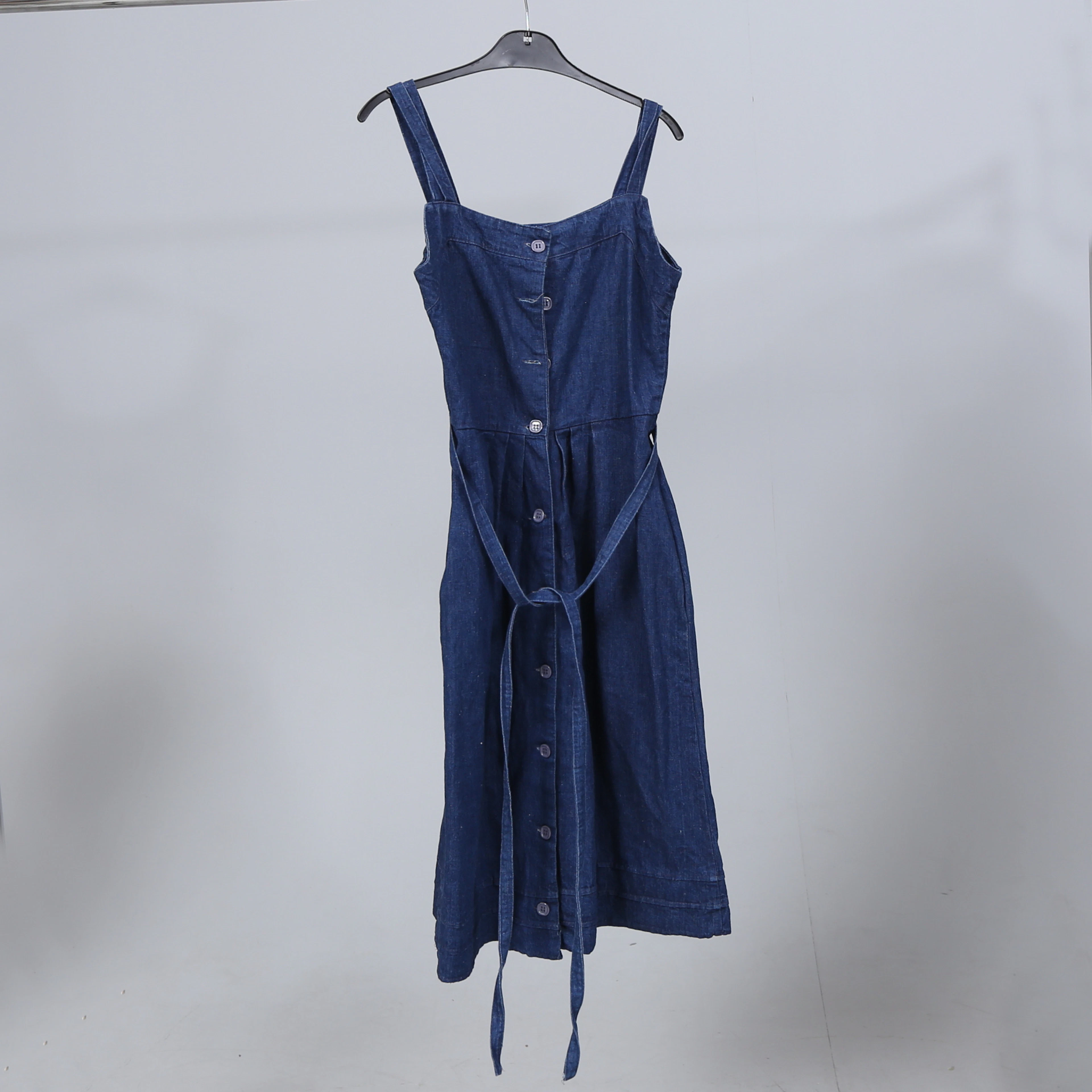 JEANSKLÄNNING, vintage, Storlek C36.