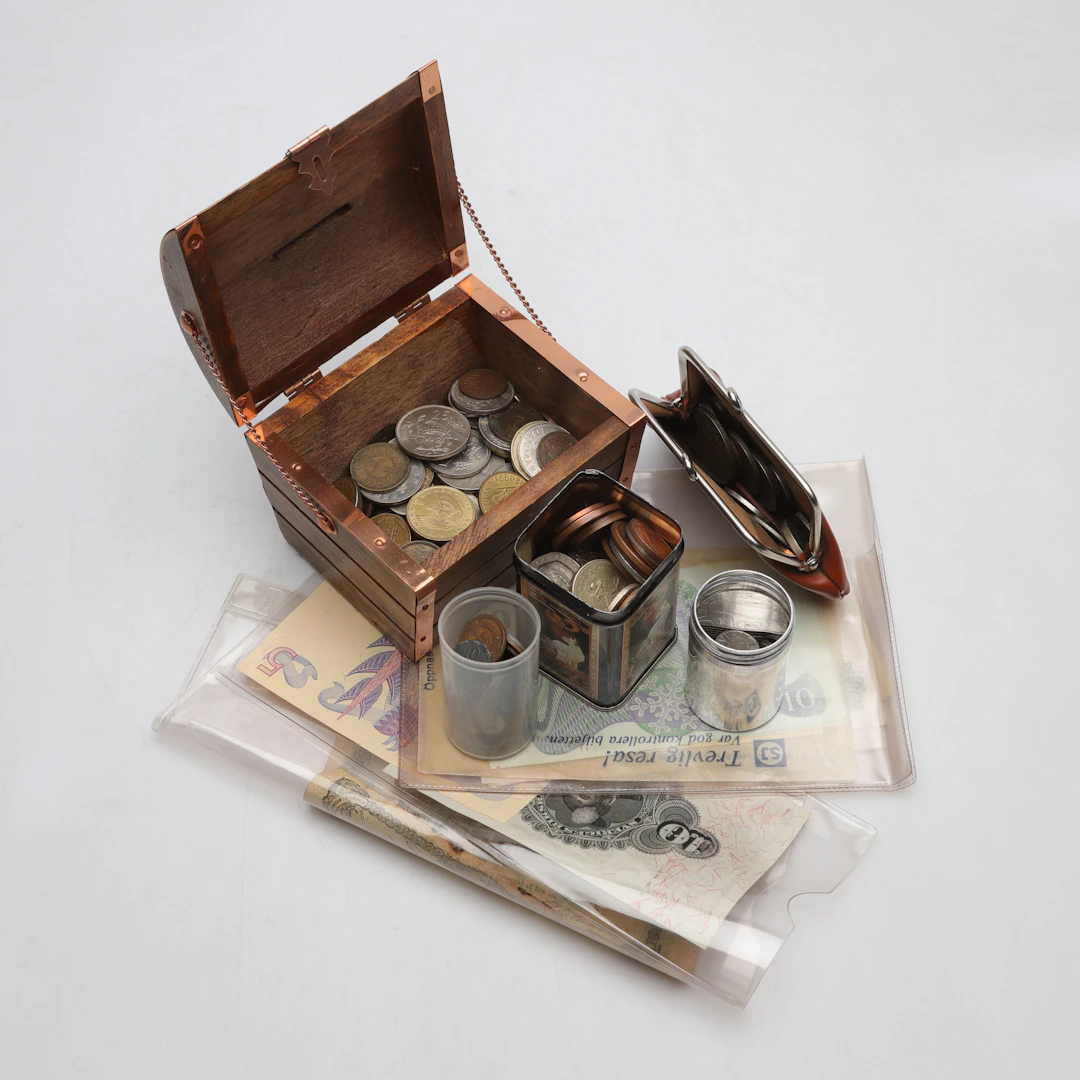 Mynt och SEDLAR, olika länder, material och valörer, parti, 18/1900-tal.