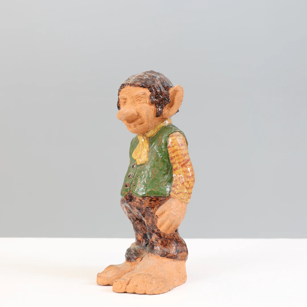 AXEL FLORIN. Skulptur, lergods, delvis glaserat, signerad.
