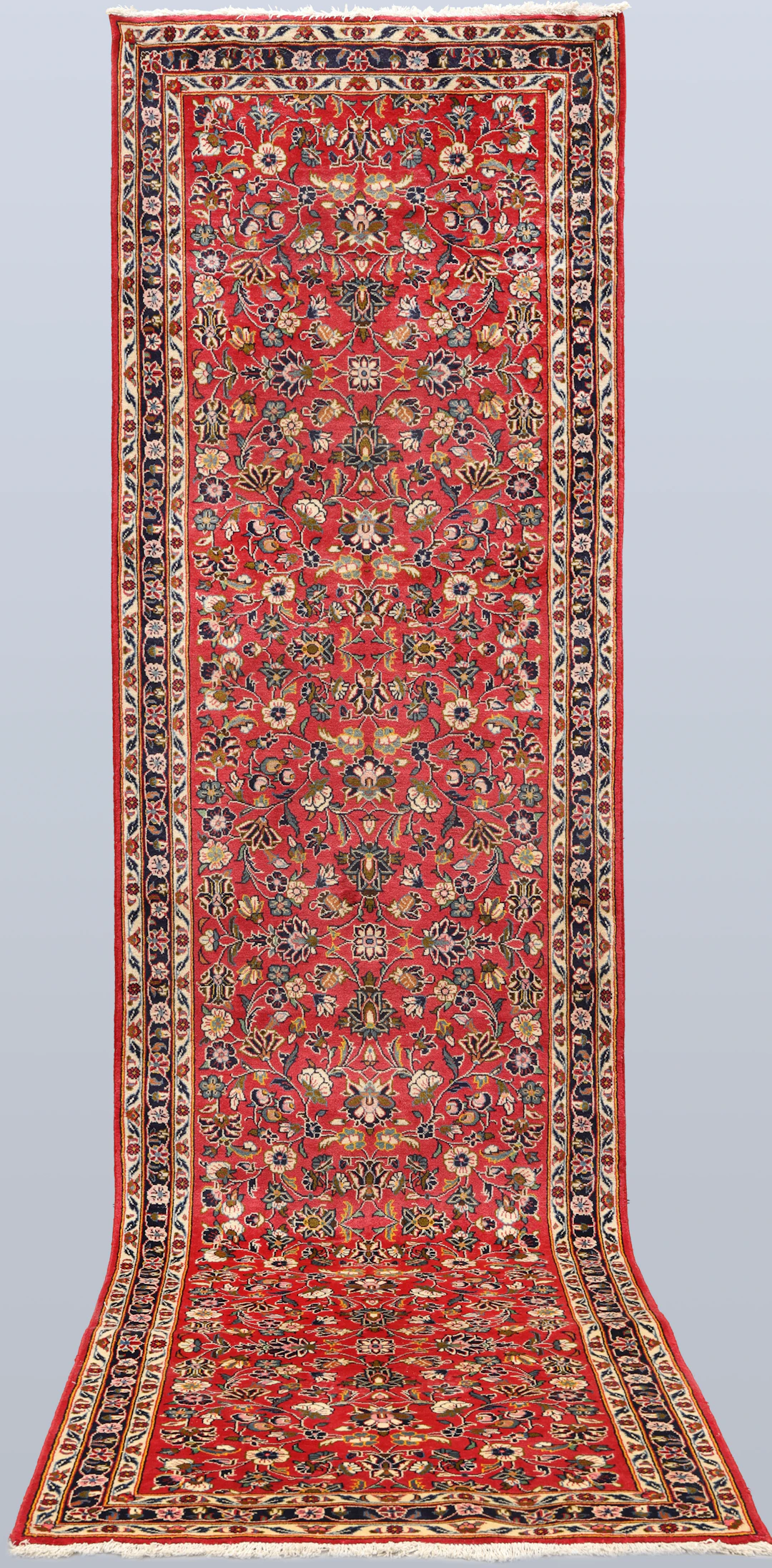 ORIENTMATTA. Keshan gallerimodell, 391 x 105 cm.
