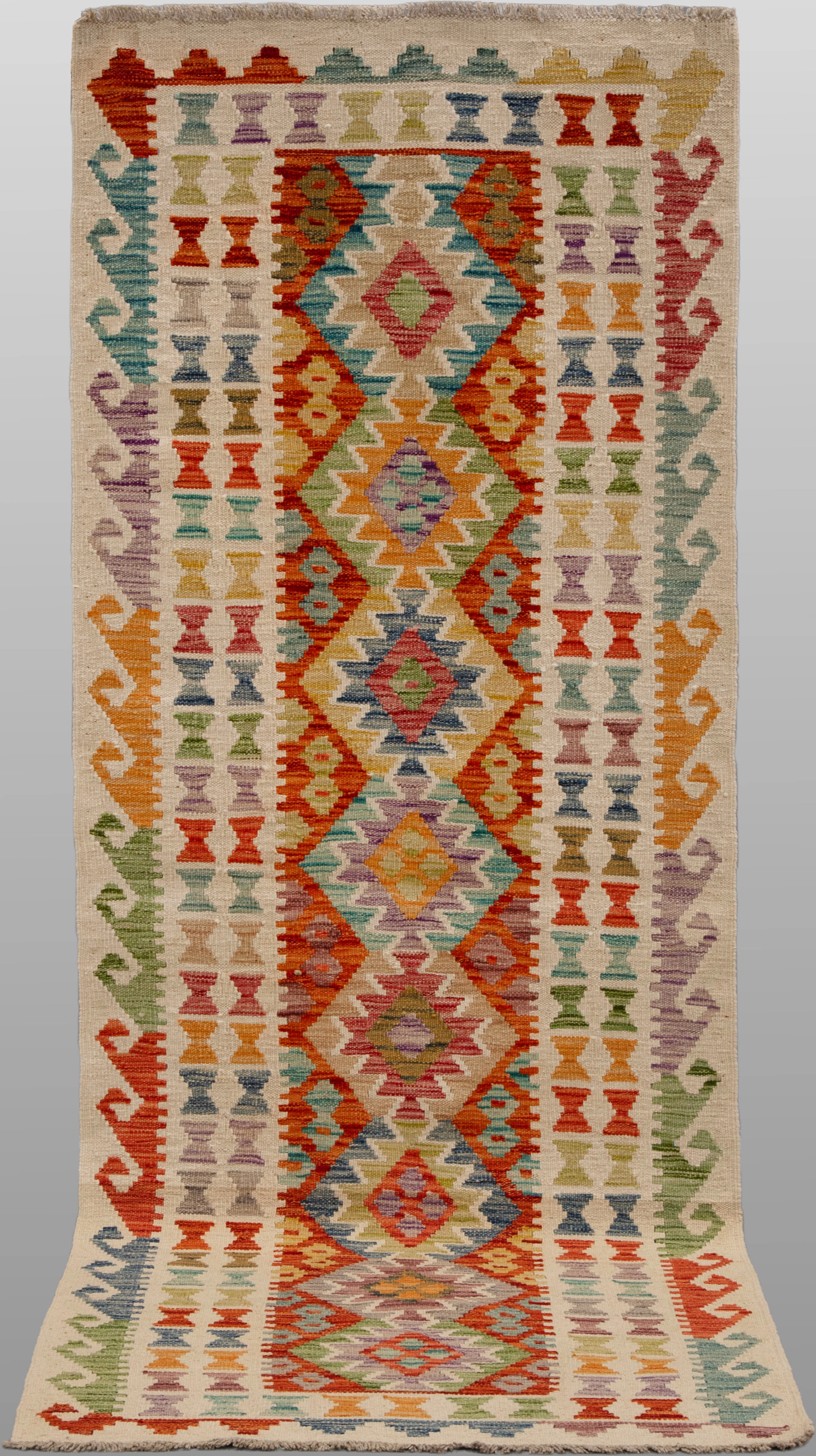 ORIENTMATTA. Kelim klassisk design gallerimodell, 242 x 88 cm.