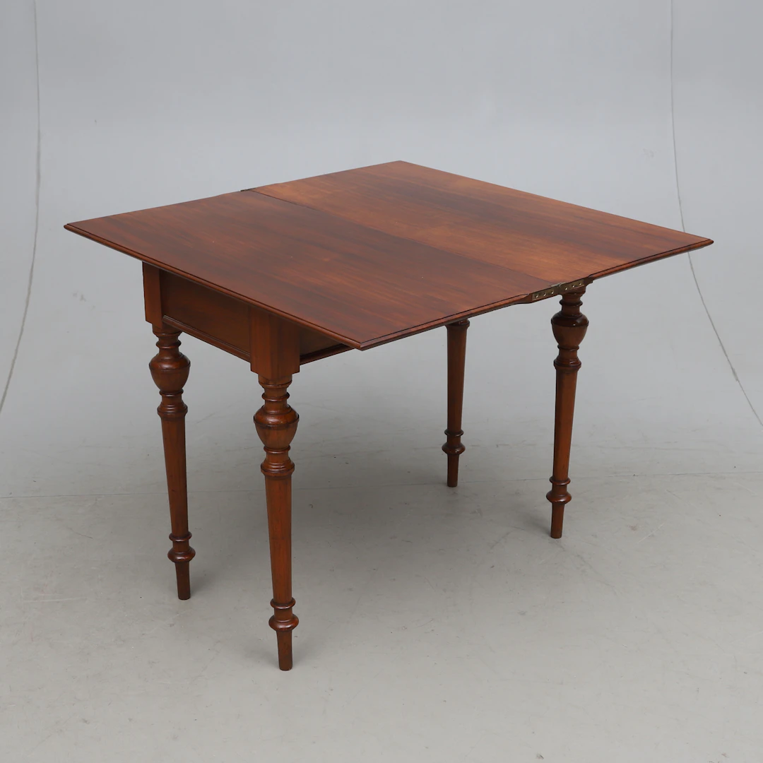 SPELBORD, nyrenässans, 18-/1900-tal.