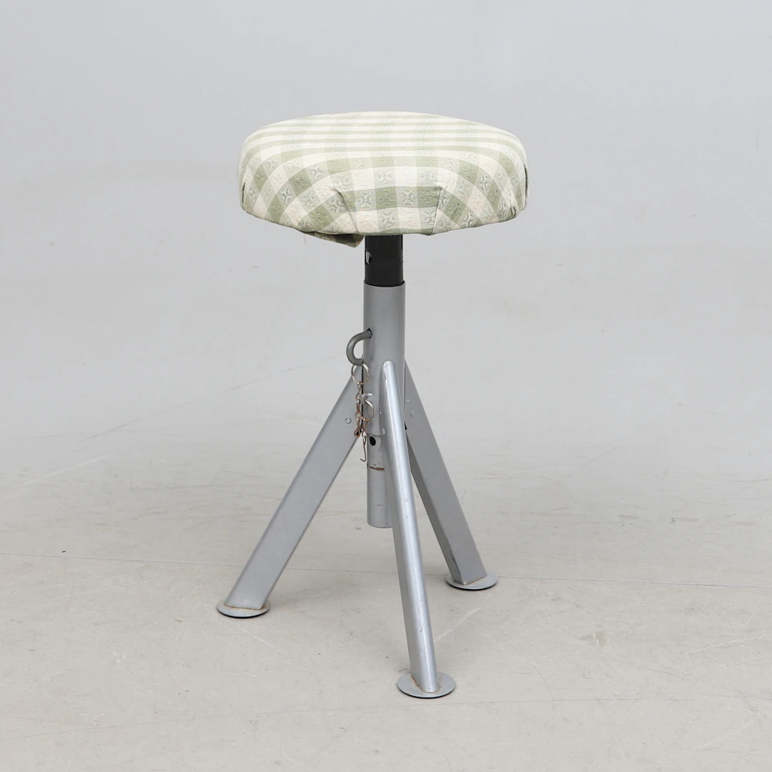 PALL, industristil, 19-/2000-tal.