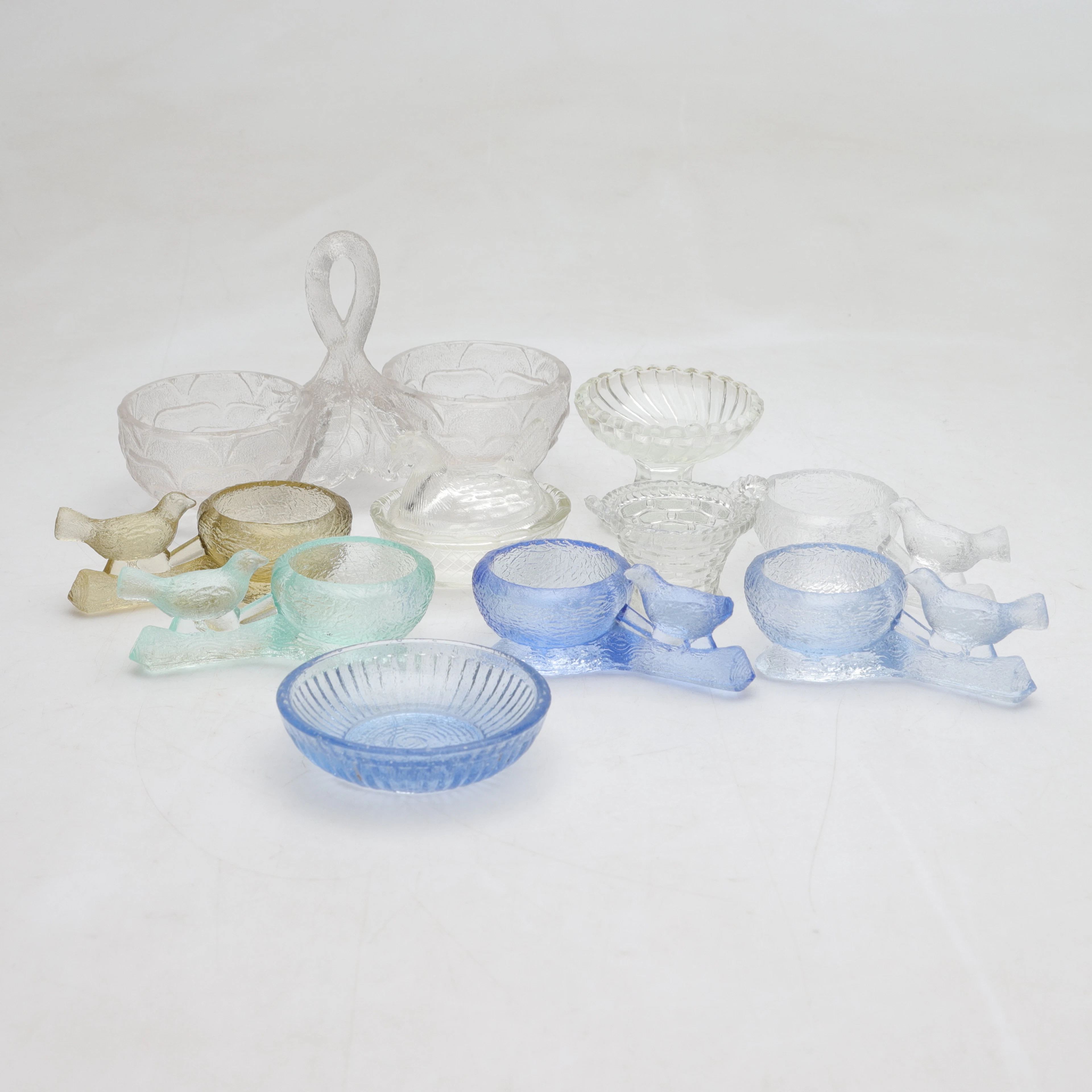 SALTKAR, 10 st, glas b.la. Reijmyre Glasbruk, 1900-talets första hälft.