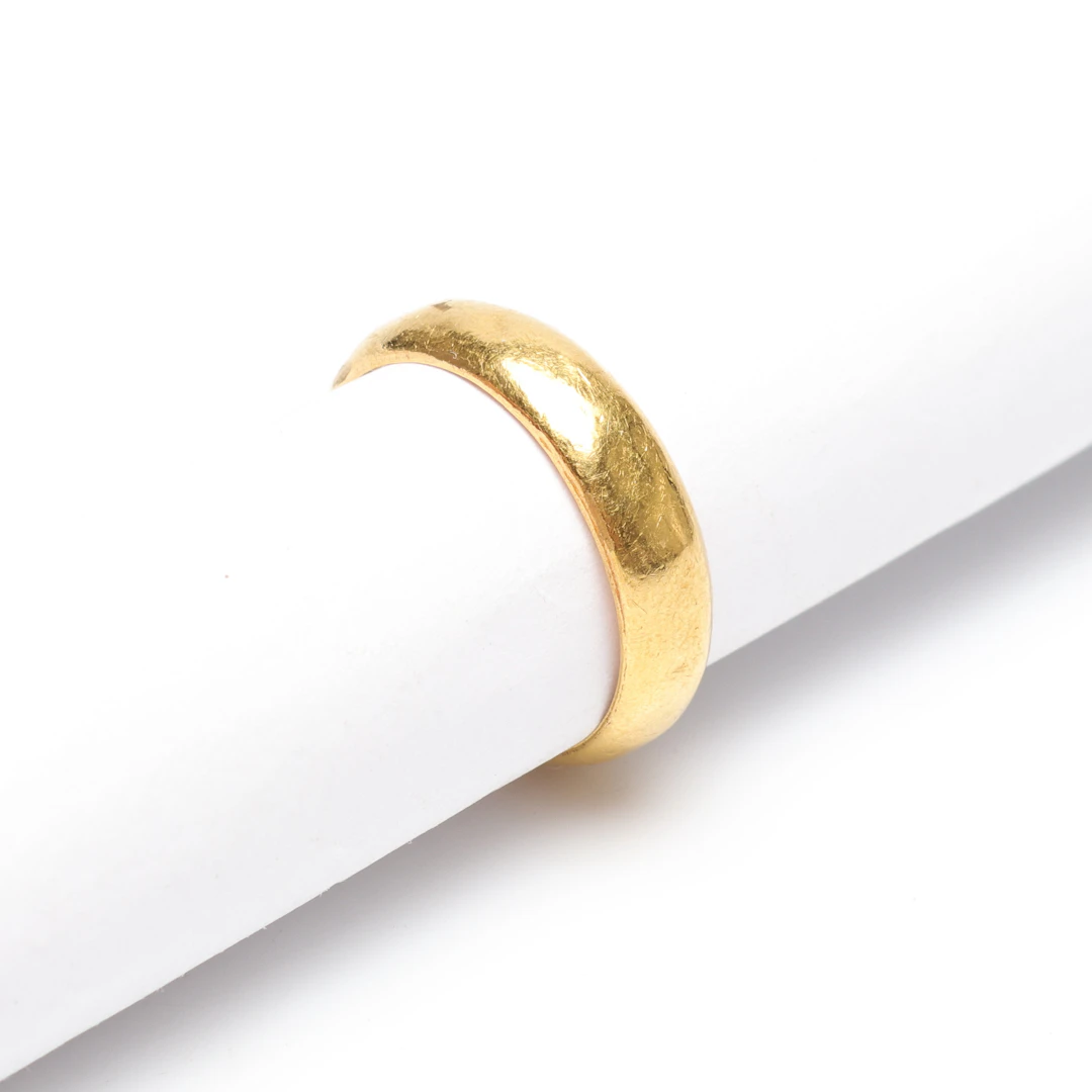 RING, 23K, Guld, vikt cirka 3,7 gram.