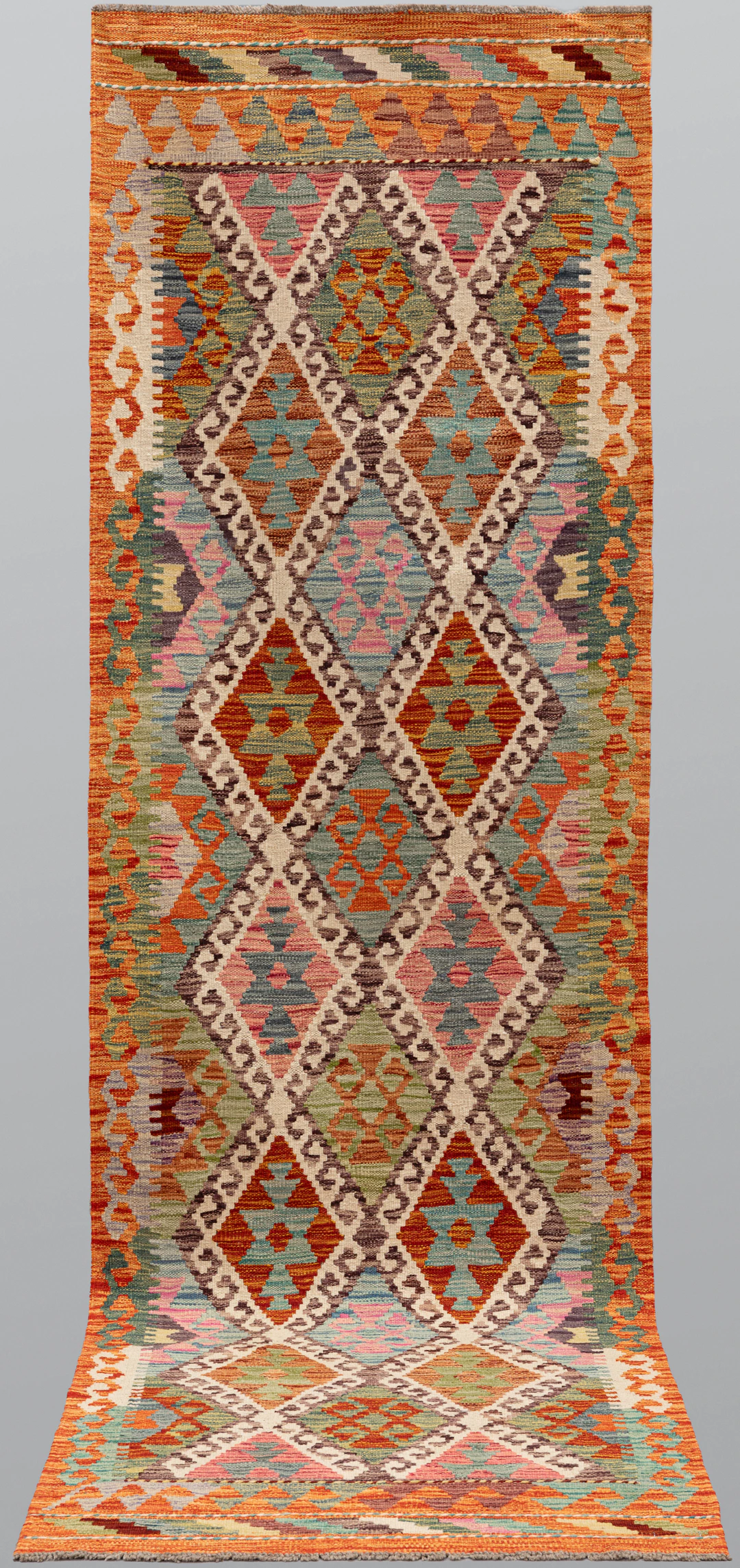 ORIENTMATTA. Kelim klassisk design, gallerimodell, 293 x 84 cm.