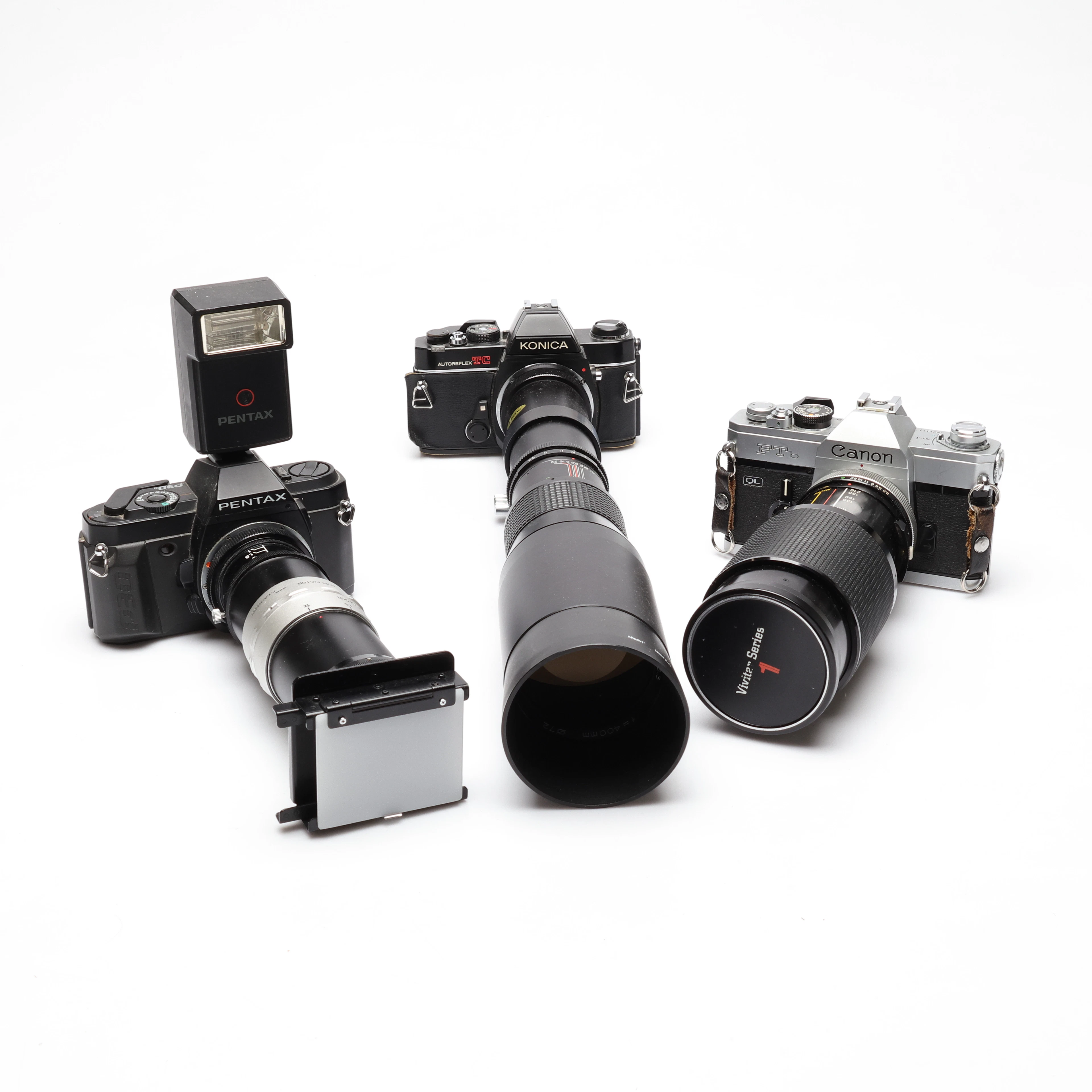 KAMEROR, 3 st, Canon, Konica, Pentax.