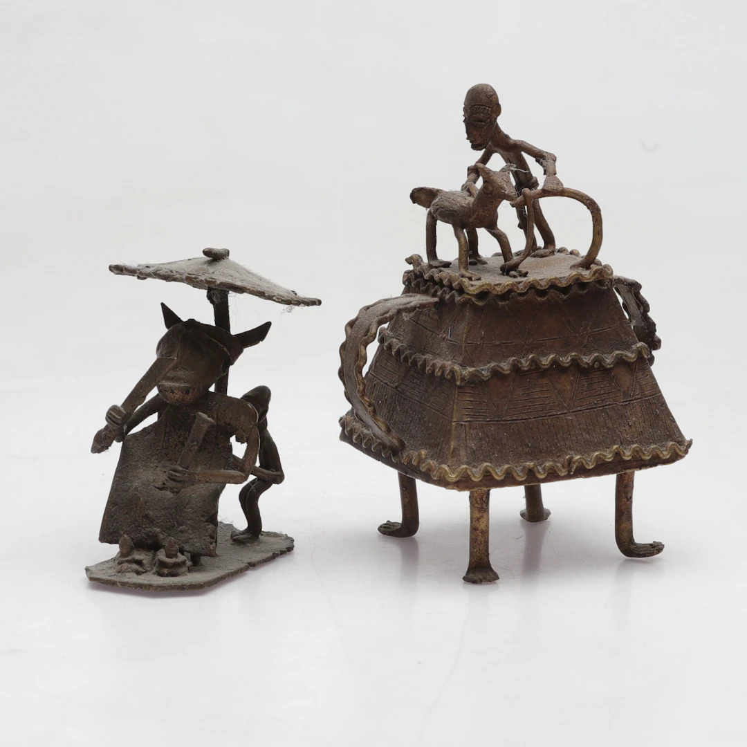 SKULPTURER, 2 st, brons, Afrika, 1900-tal.