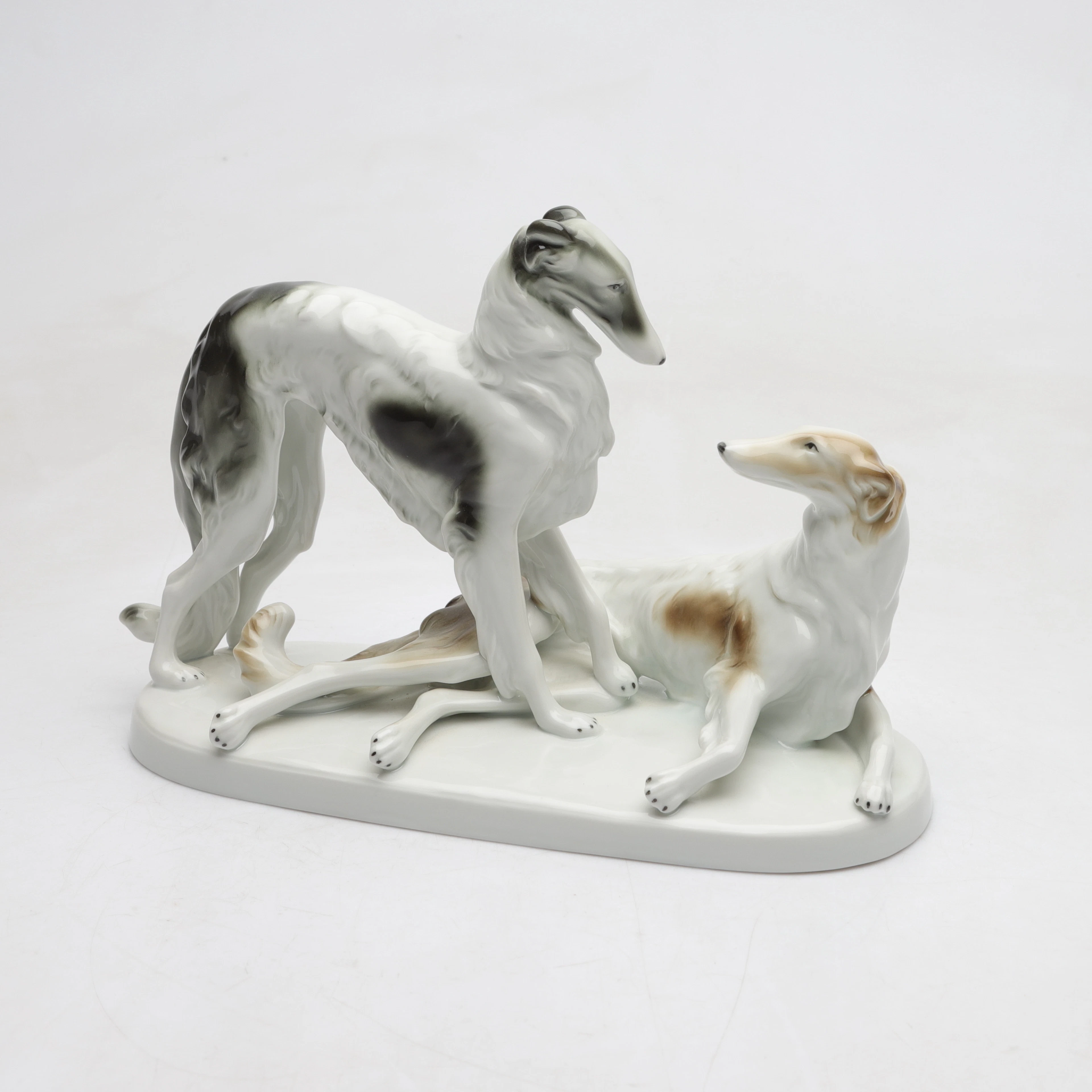 FIGURIN, Porslin, Borzoi/ Rysk vinthundar, Carl Scheidig, Gräfenthal, Tyskland.