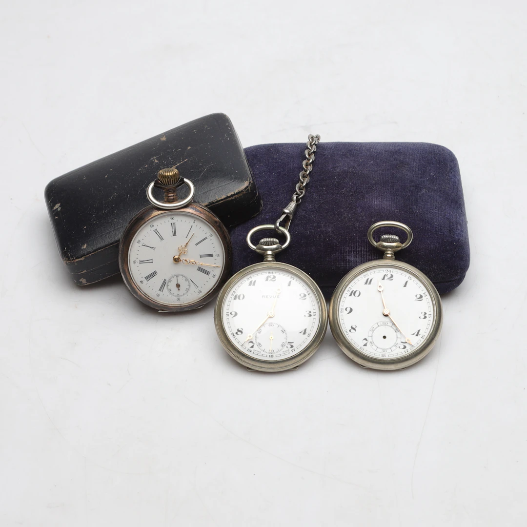 FICKUR, 3 st, silver&metall, b.la. Revue.