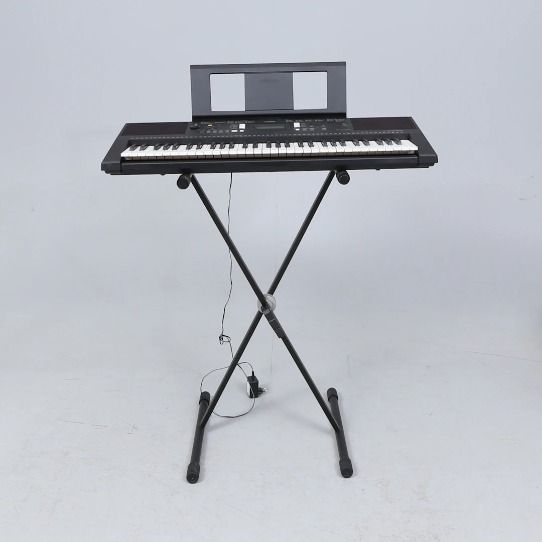 EL-PIANO, Yamaha, Psr E343, med ställning.