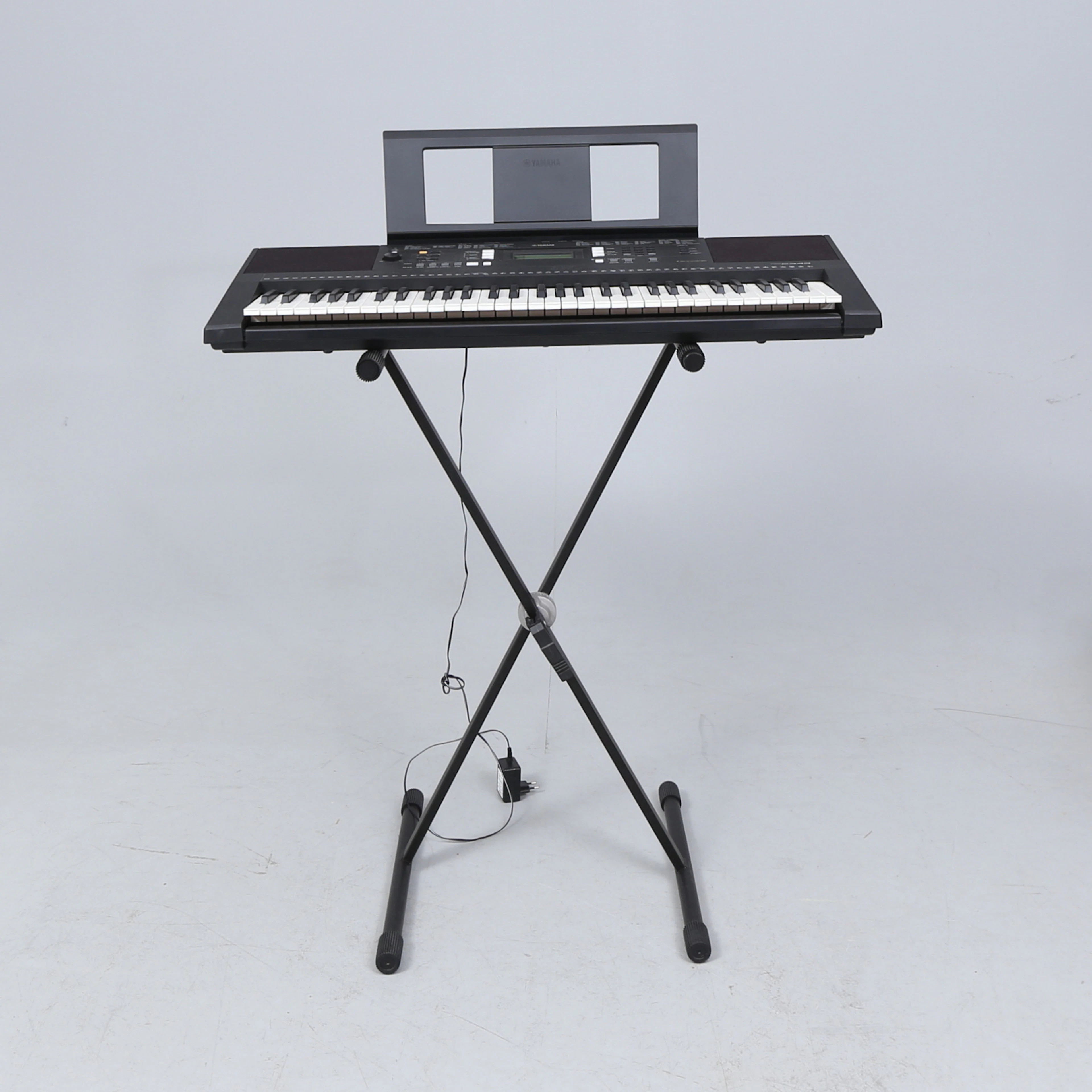 EL-PIANO, Yamaha, Psr E343, med ställning.