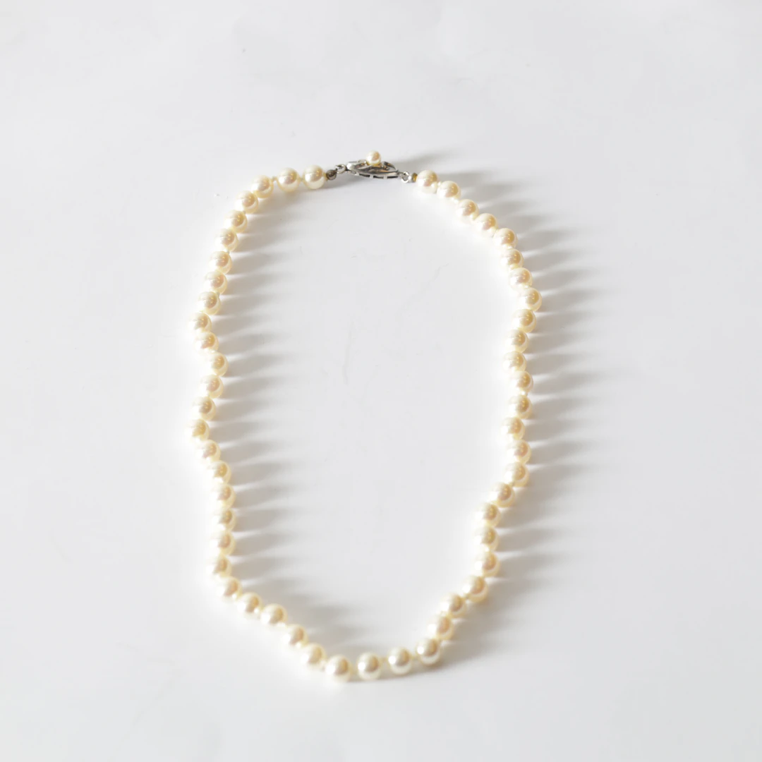 PÄRLCOLLIER, lås i sterlingsilver, 1900-tal.