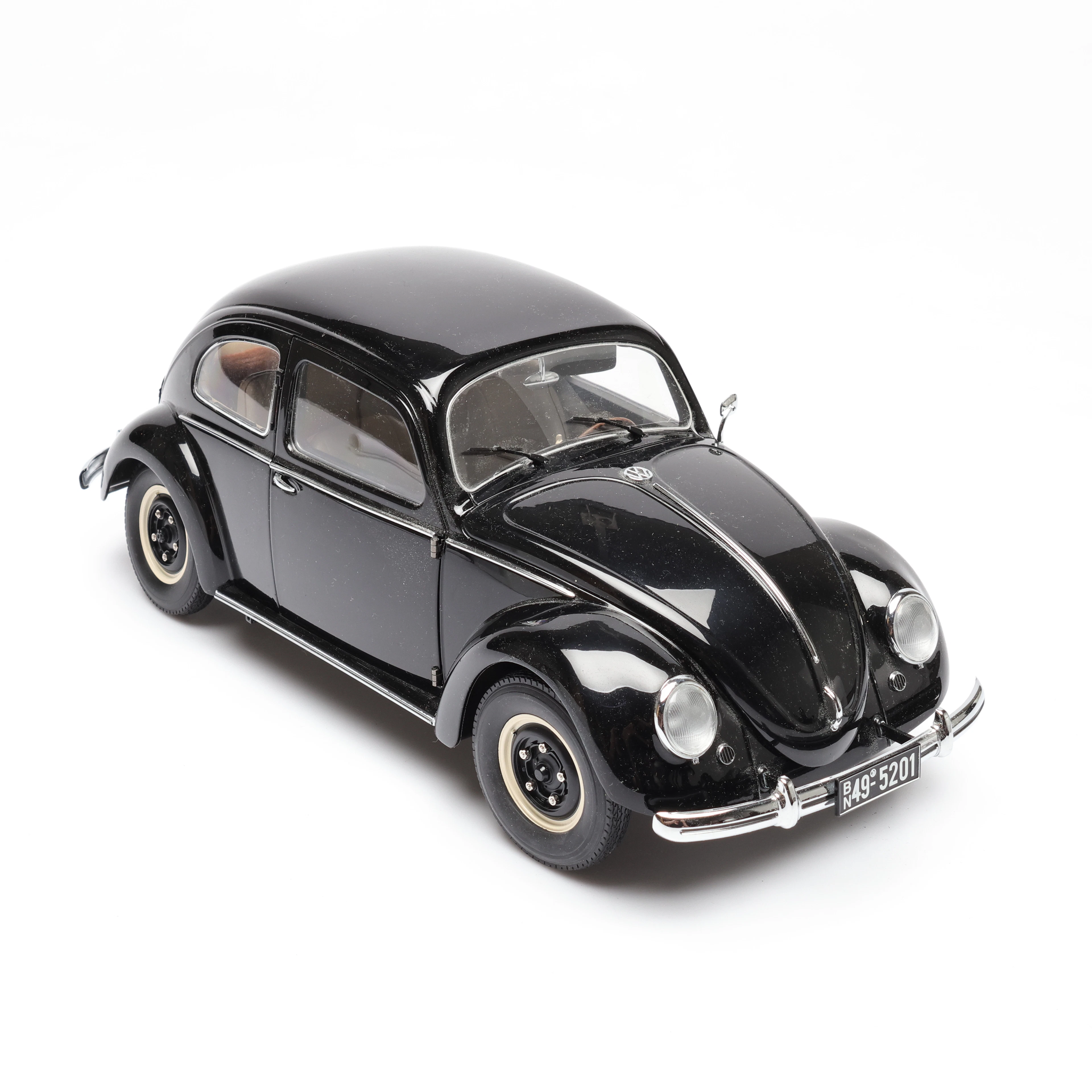 SUN STAR. MODELLBIL. LIMITED EDITION, "1950 VOLKSWAGEN BEETLE SALOON".