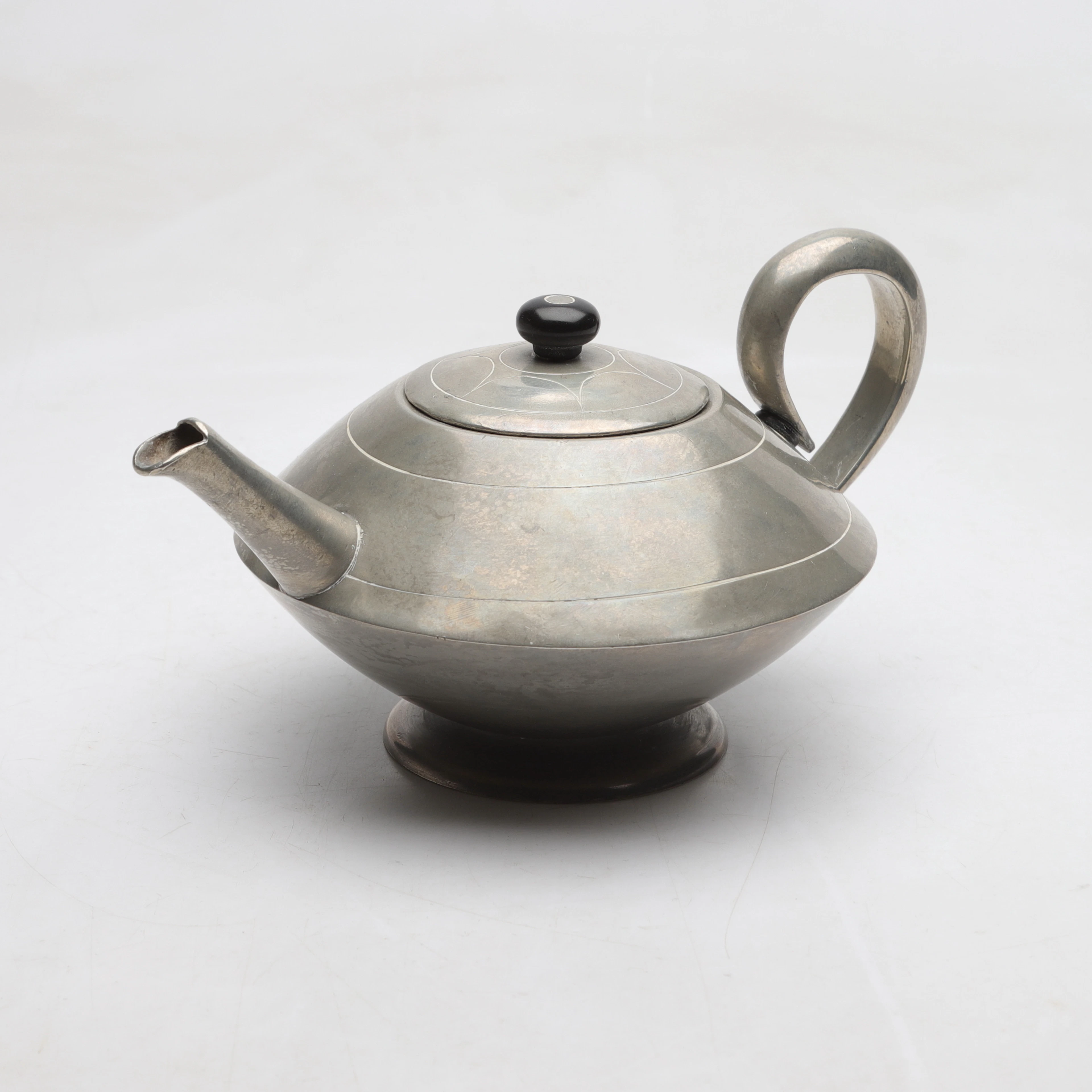 TEKANNA, tenn, art deco, 1900-talets första hälft.