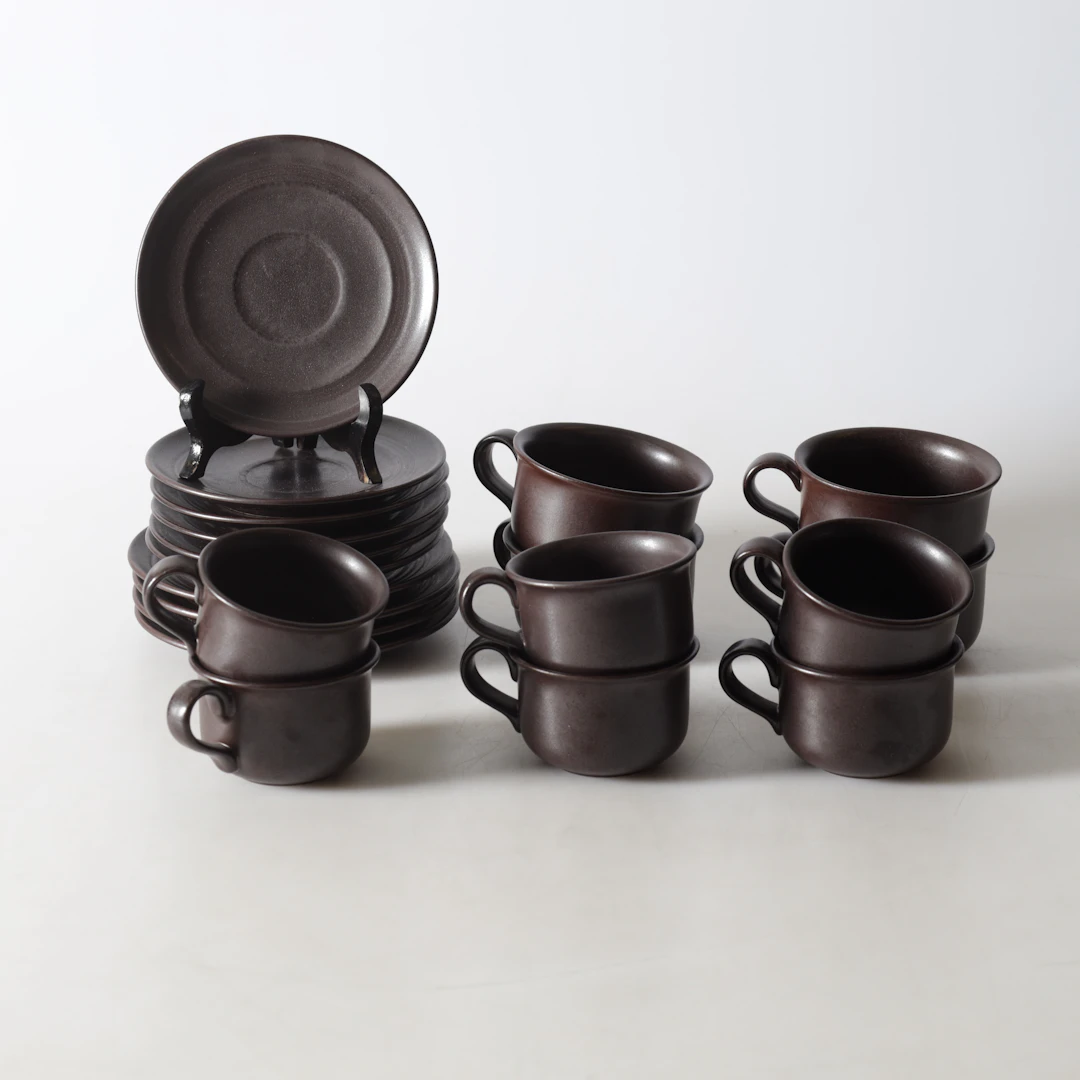TE- & KAFFEKOPPAR, 10 st, stengods, Höganäs, 1900-tal.