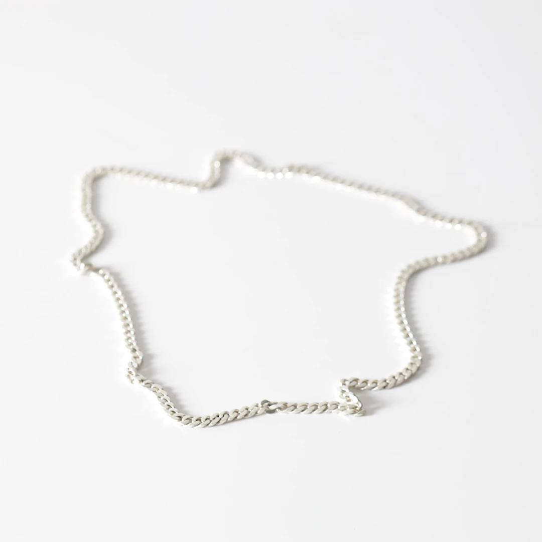 COLLIER, silver, pansarlänk. Totalvikt ca 47,9 gram.