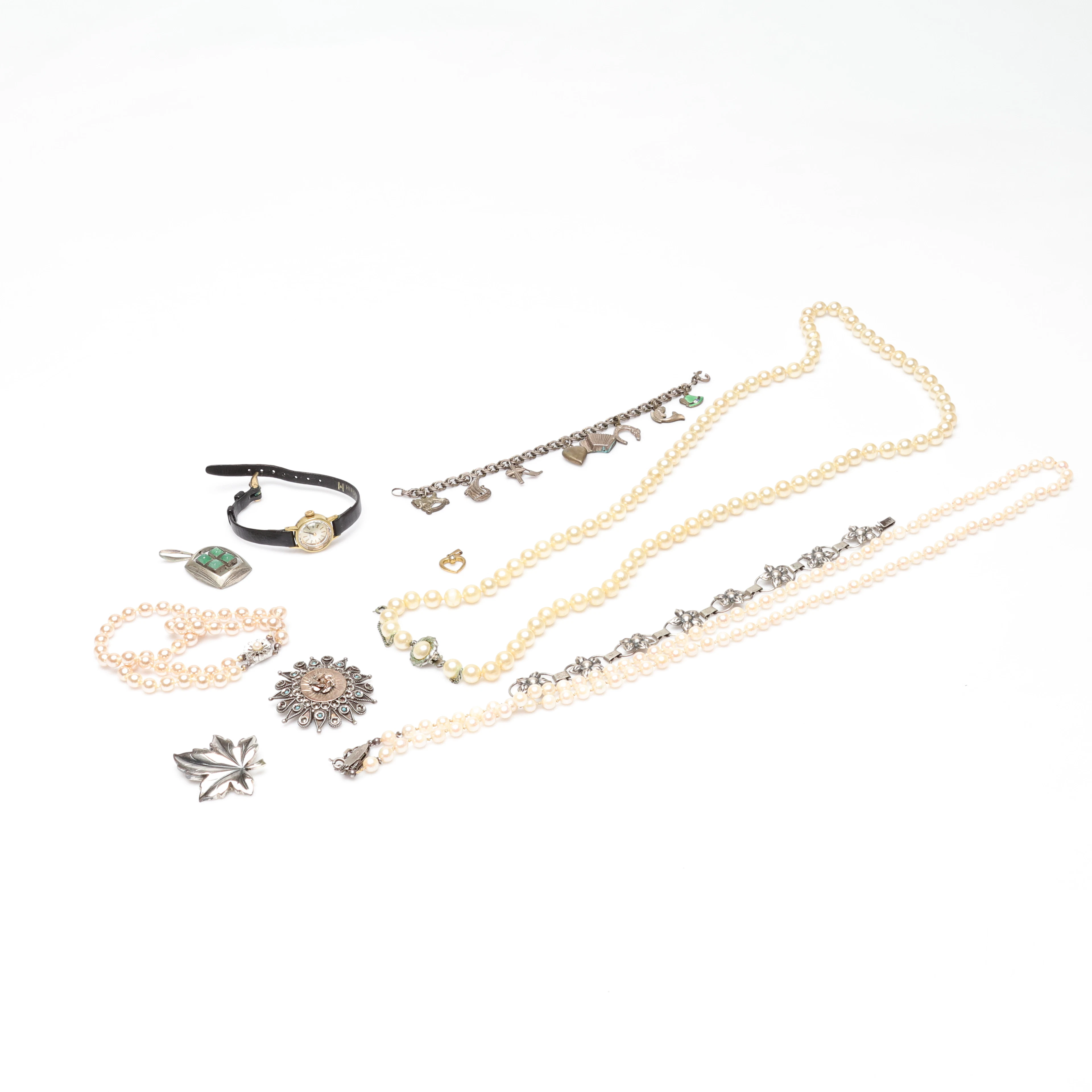 SMYCKEN och ARMBANDSUR, b.la. silver.