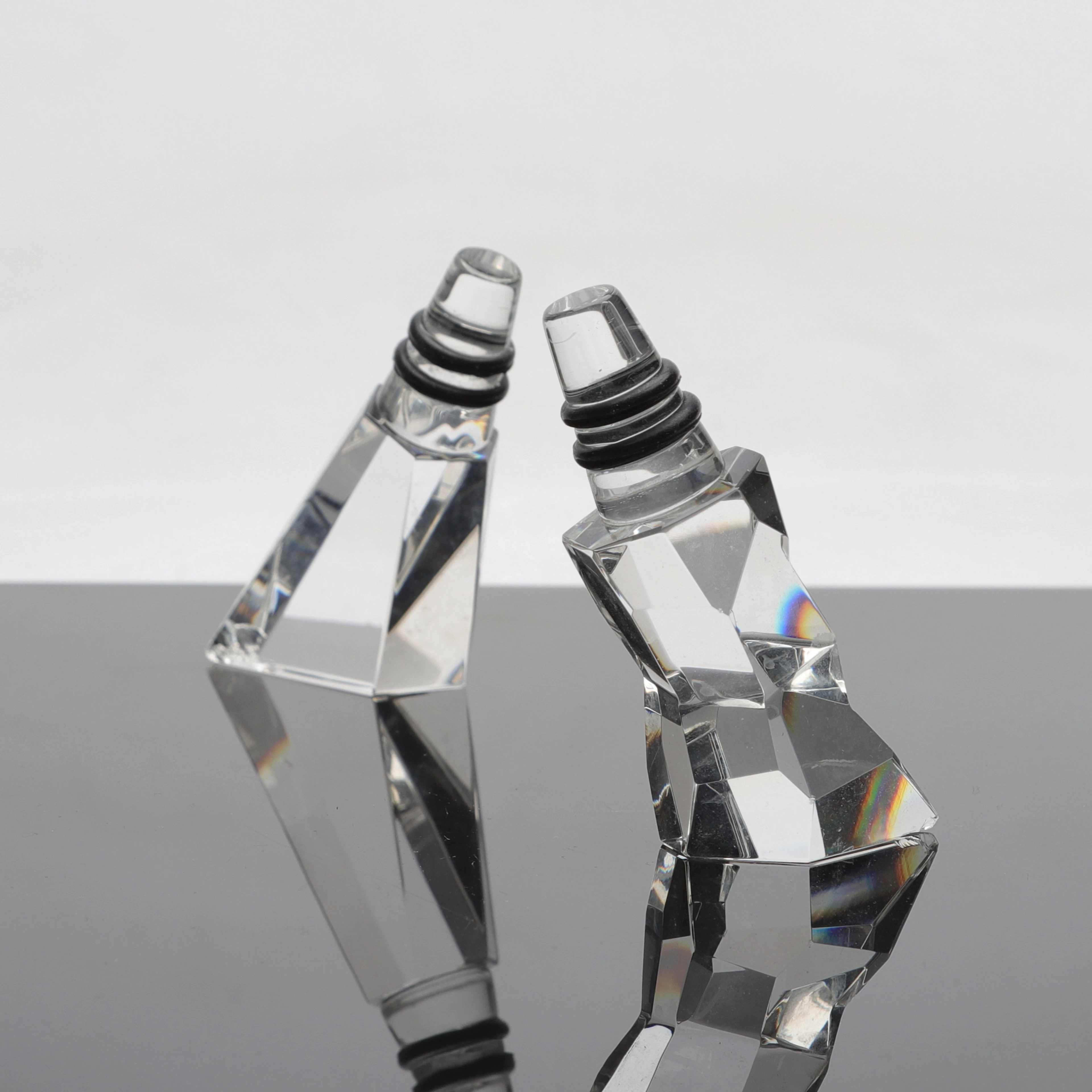 LENA BERGSTRÖM. Flaskproppar, 2 st, glas, carat city stoppers, "Tokyo"