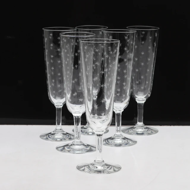 MONICA BRATT. Champagneglas, 6 st, graverad dekor, B6, Reijmyre.