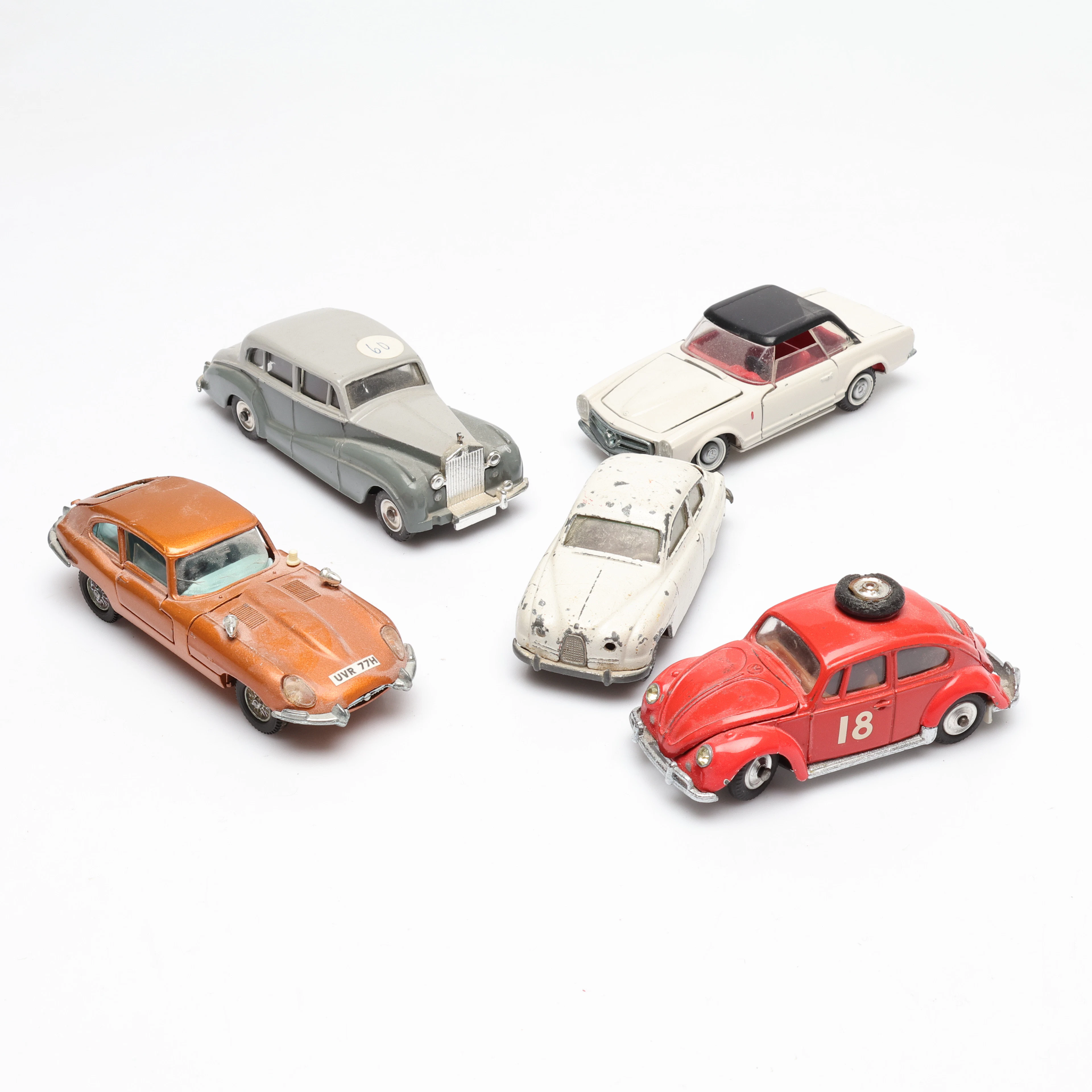 MODELLBILAR, 5 st, bl.a. Tekno och Dinky Toys.