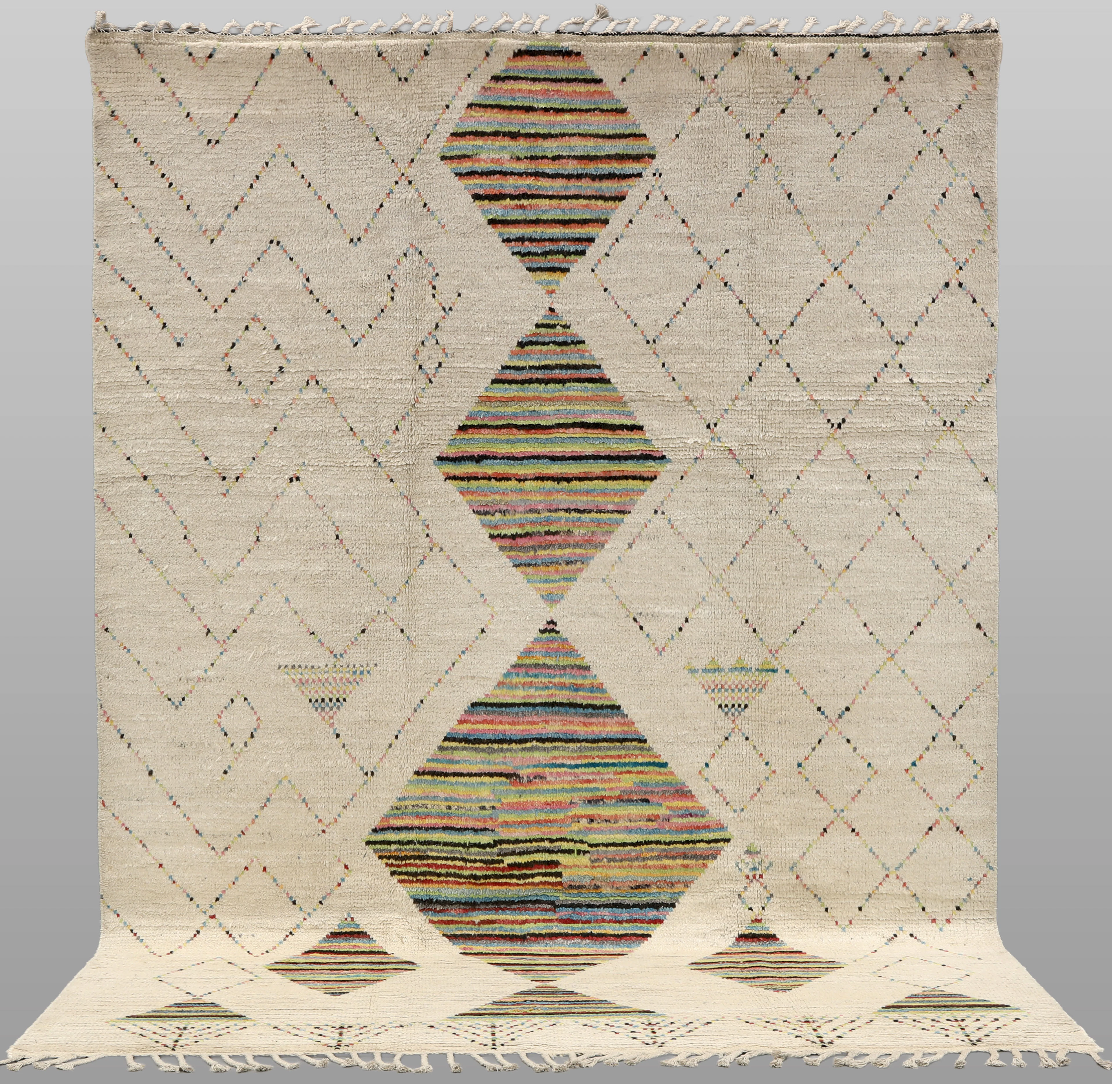ORIENTMATTA. Marocko design, 310 x 215 cm.