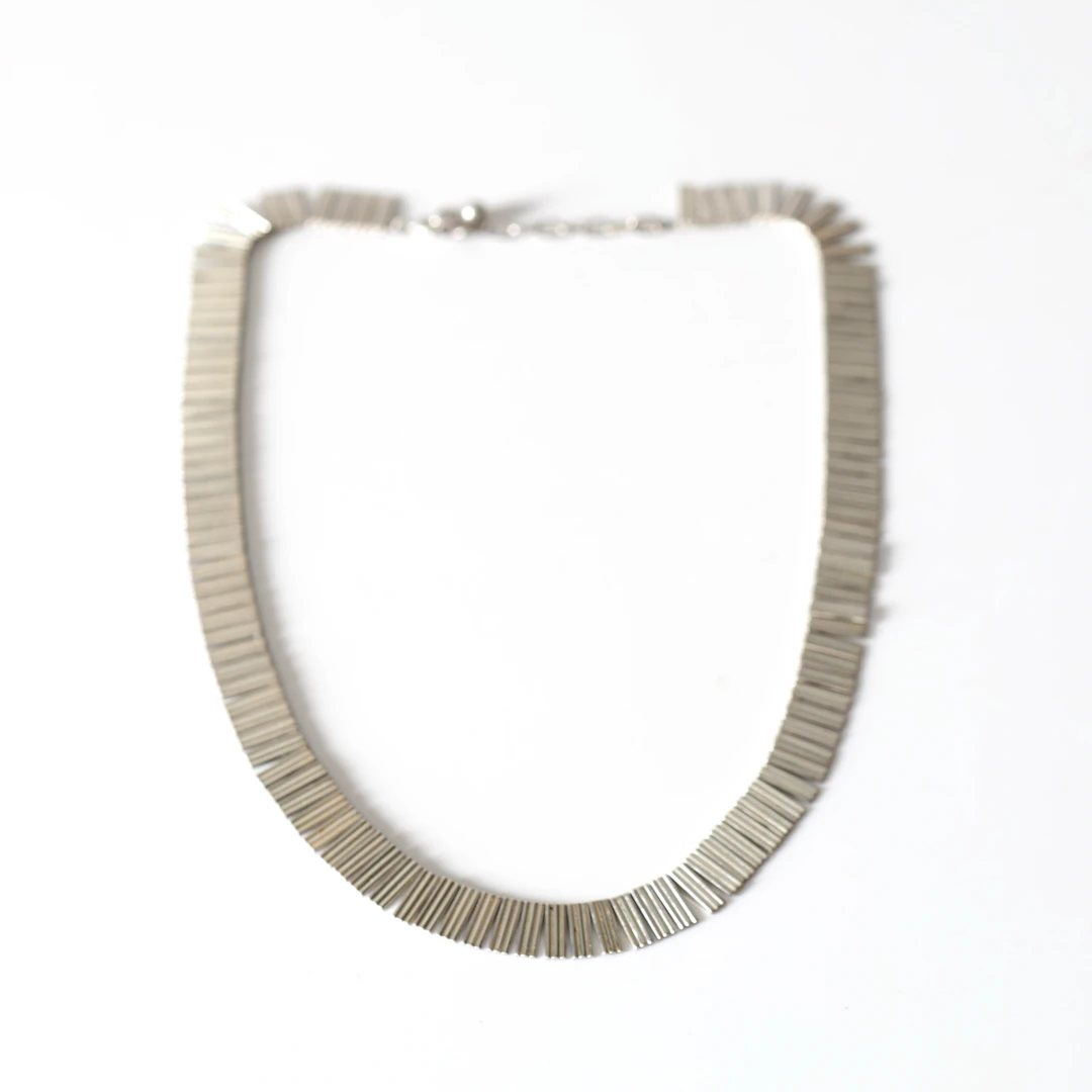 COLLIER, silver. Totalvikt ca 24 gram.
