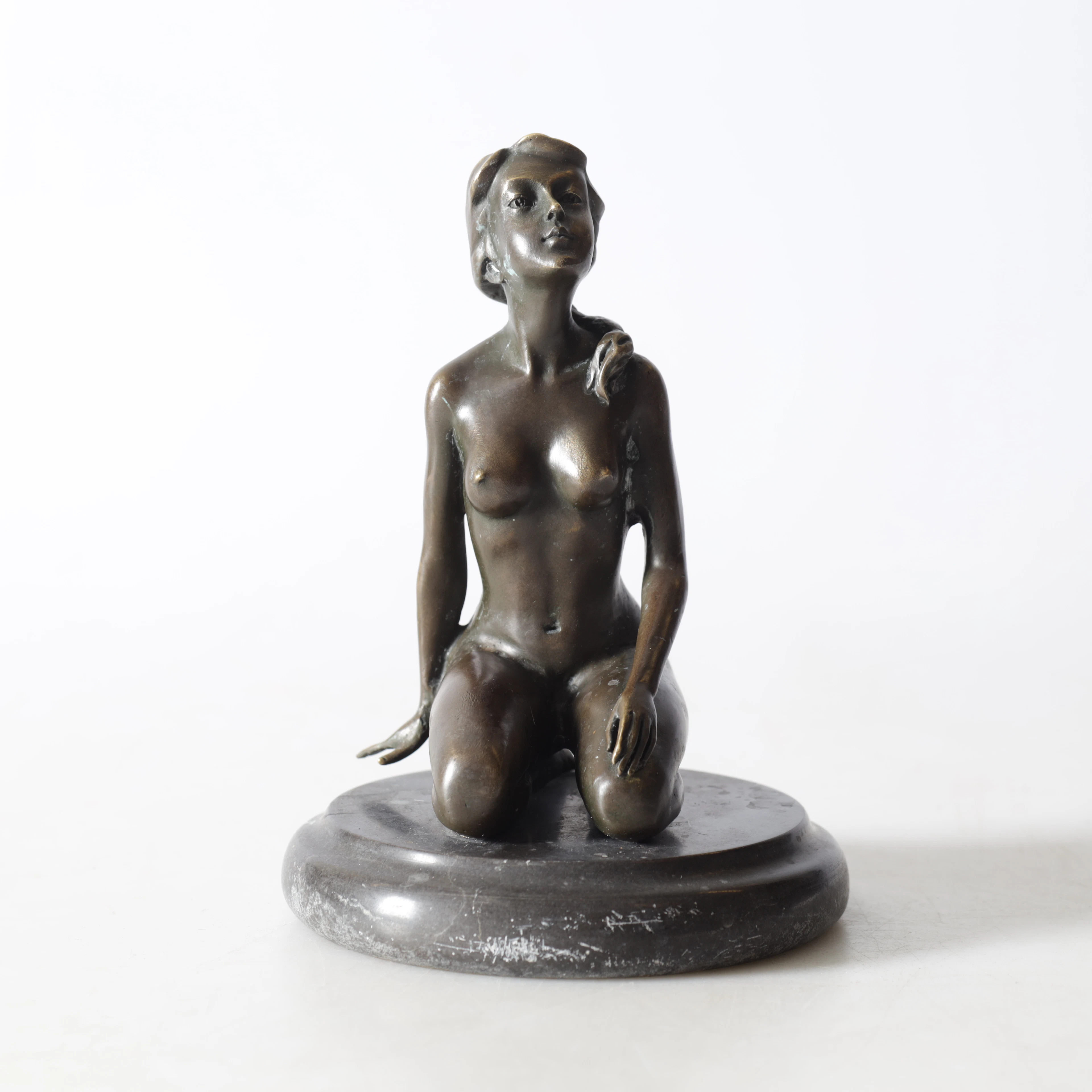 OIDENTIFIERAD KONSTNÄR. skulptur, patinerad metall, 1900-tal.