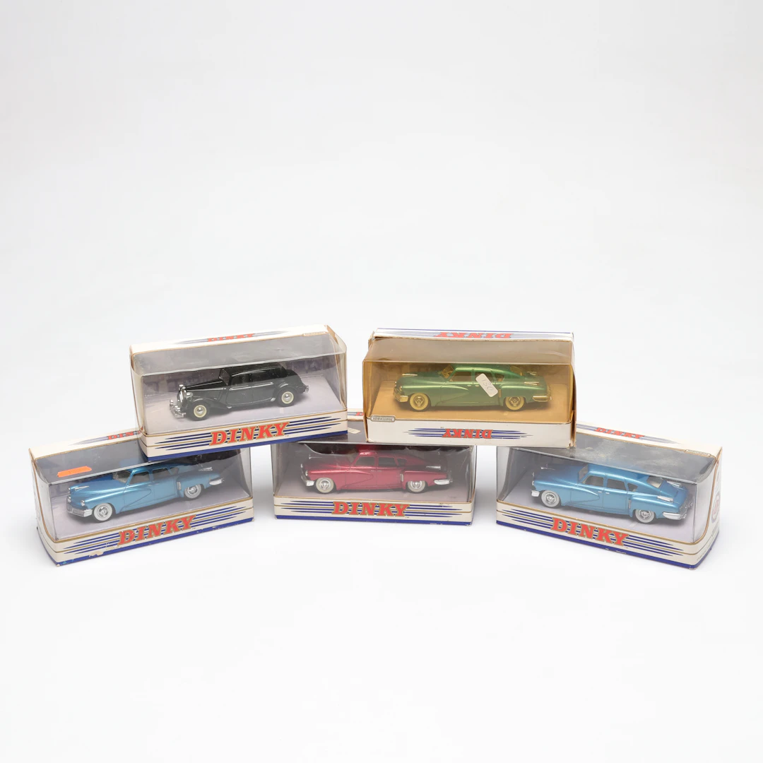 MODELLBILAR, 5 st, Dinky Matchbox.