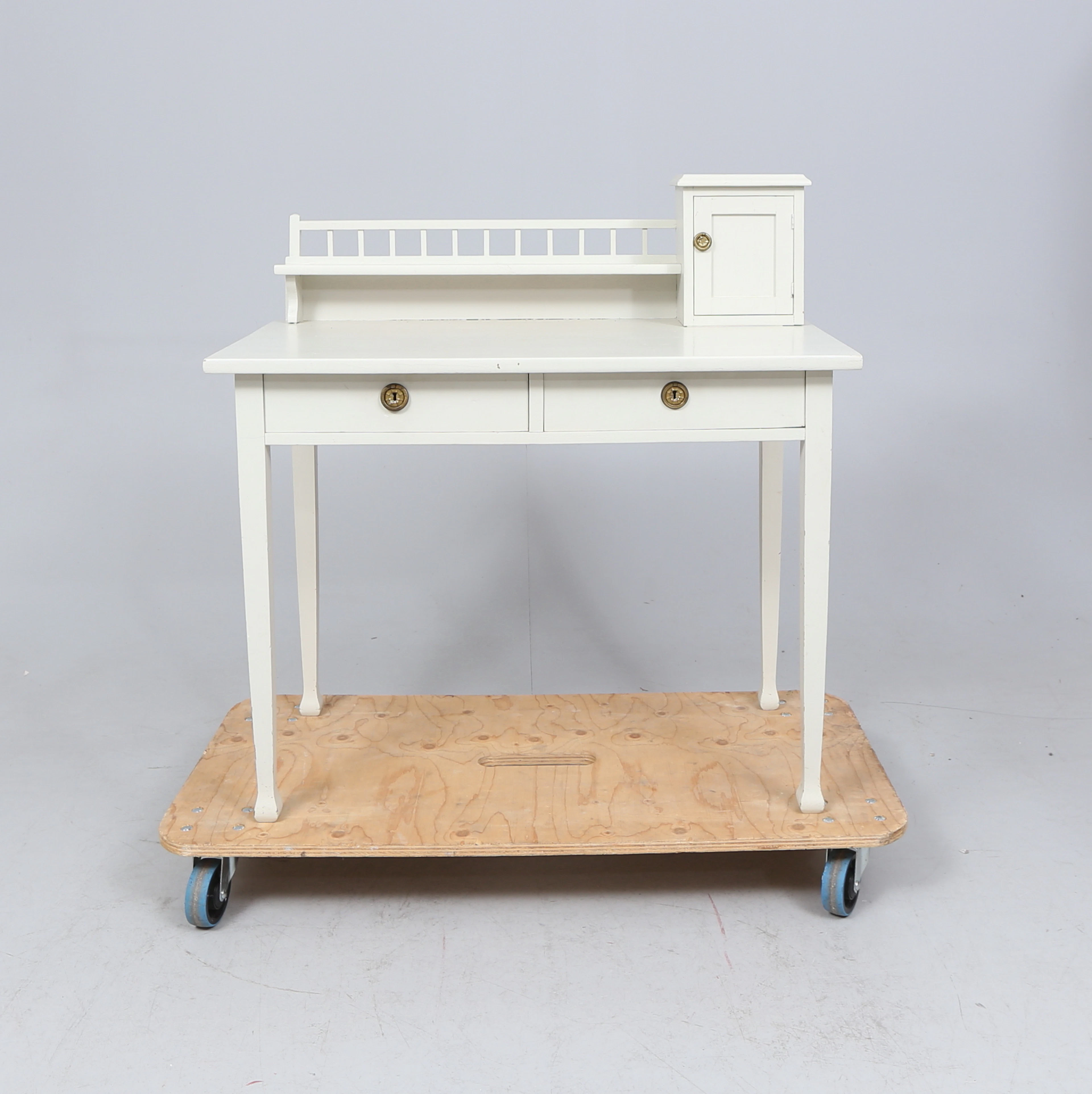 SKRIVBORD, bemålat, Carl Larsson stil, 1920-tal.