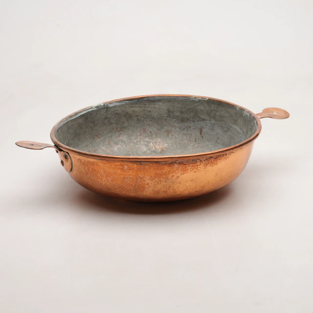 PANNA/SKÅL, koppar, 1800-tal.
