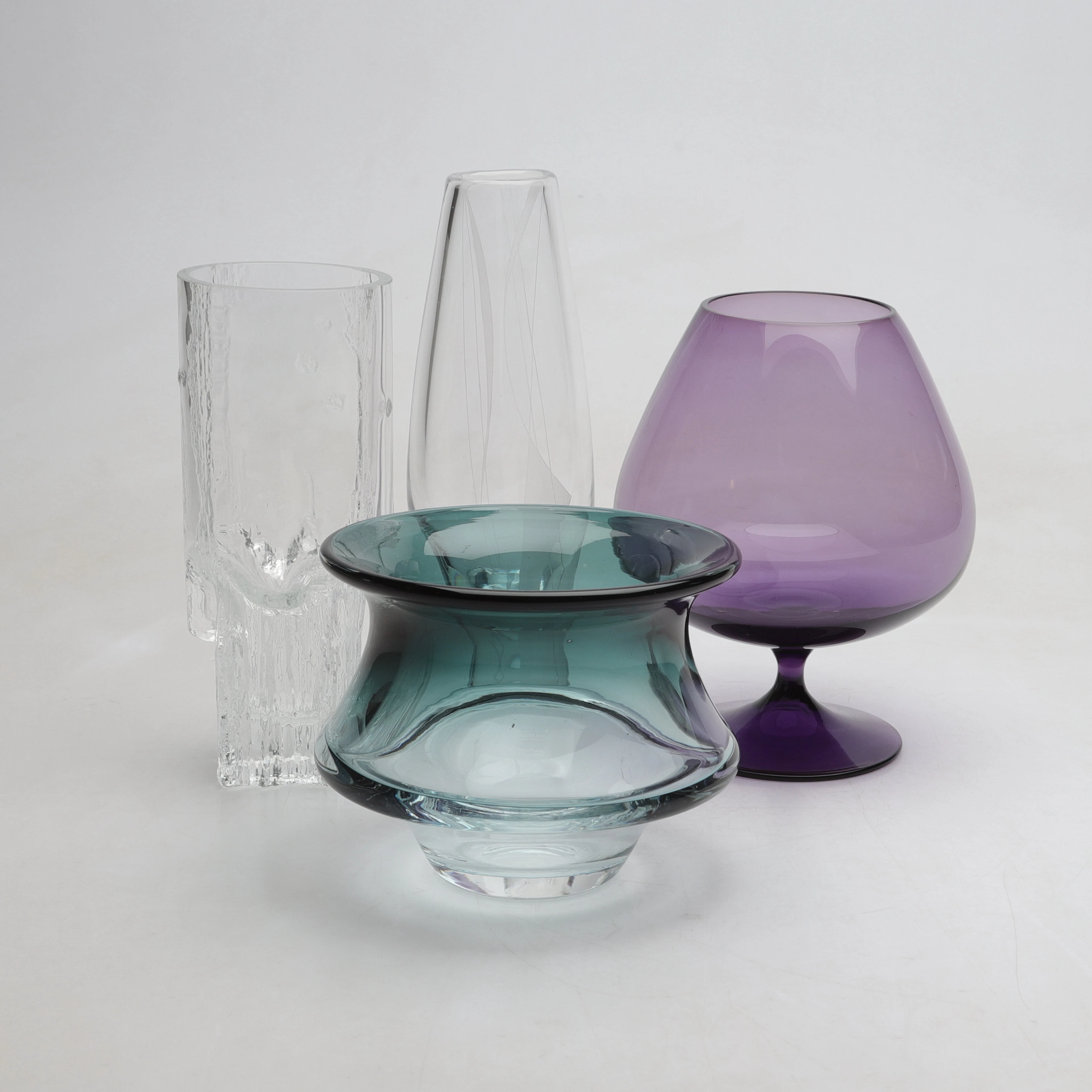 VASER och SKÅLAR, 4 delar, glas, delvis Orrefors och Johansfors.