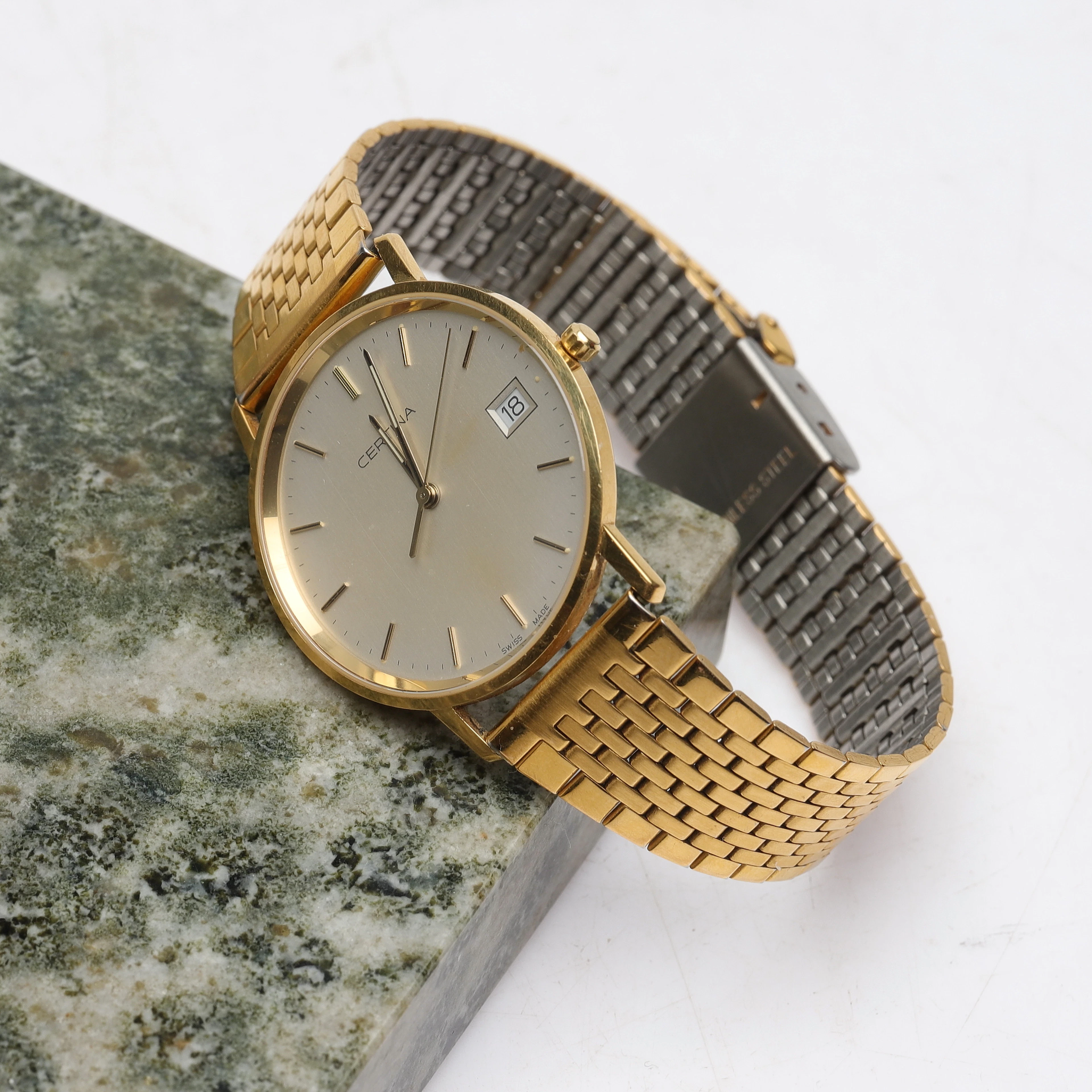 ARMBANDSUR, 18K guld, Certina.