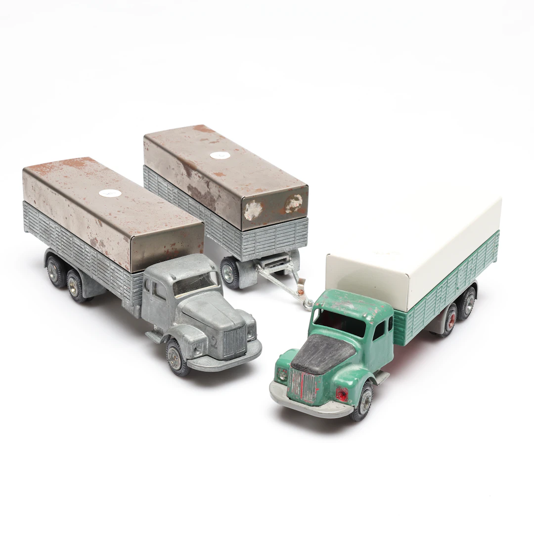 TEKNO, 3 delar, nr 451 samt 452.