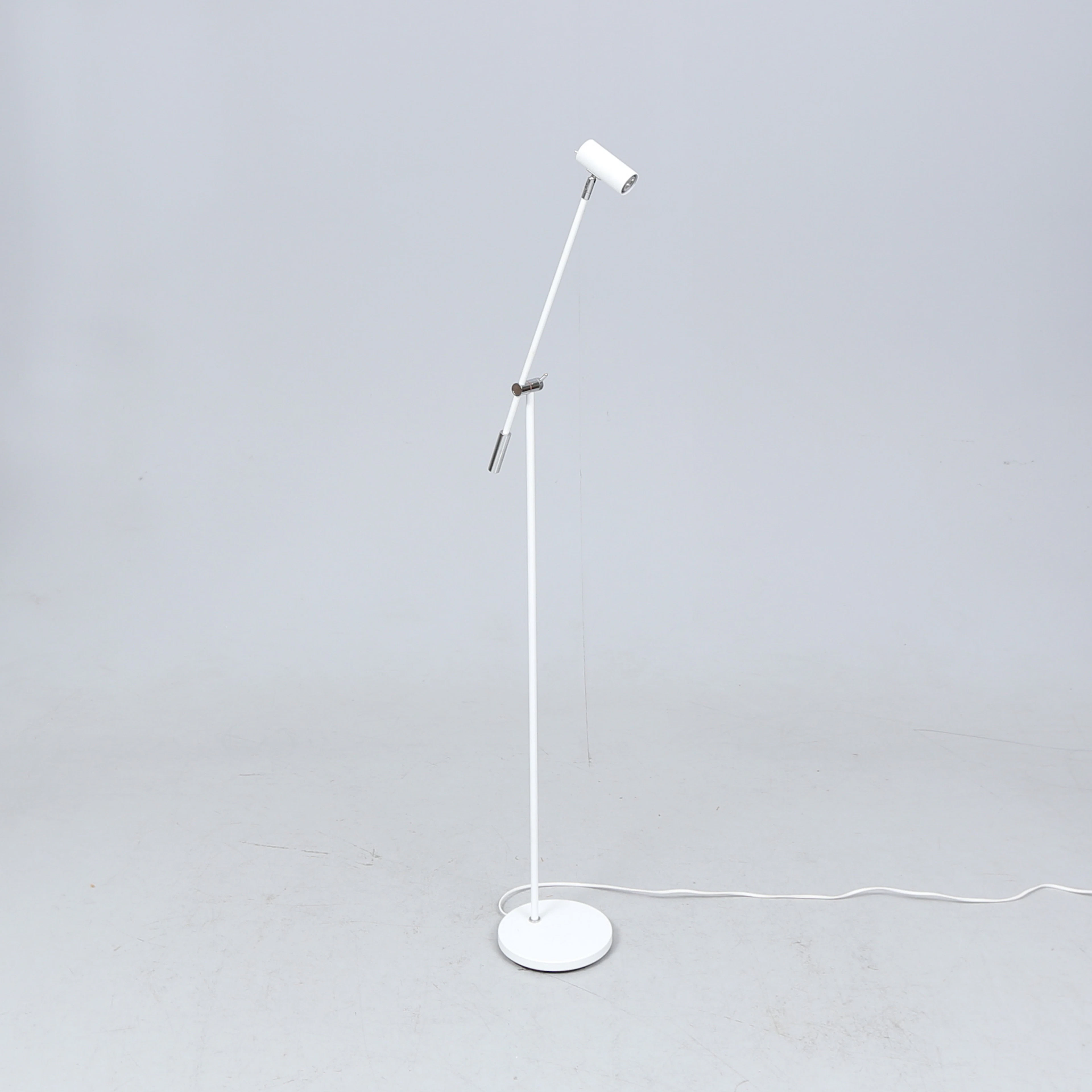GOLVLAMPA, ställbar, Belid, samtida.