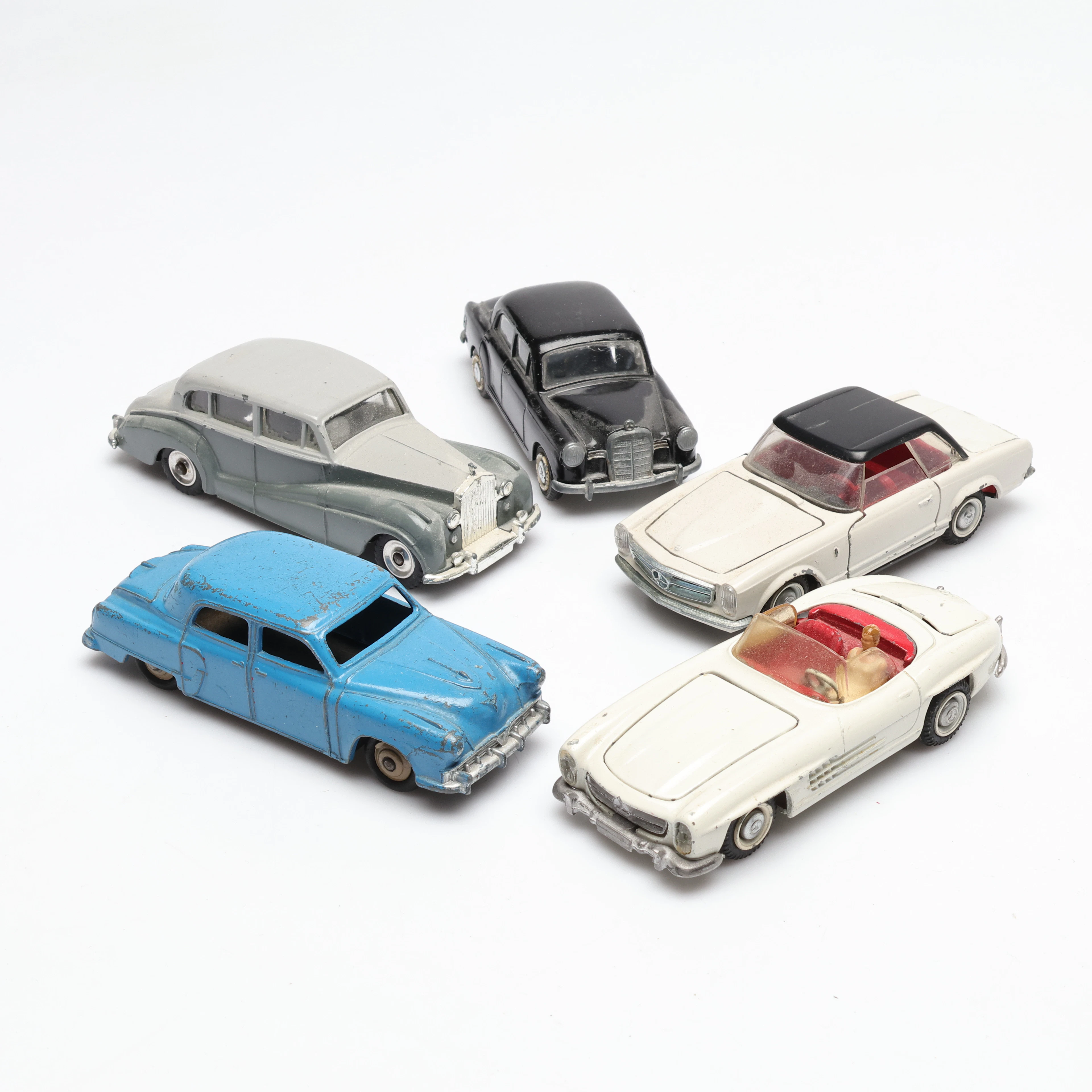 MODELLBILAR, 5 st, bl.a. Tekno och Dinky Toys.