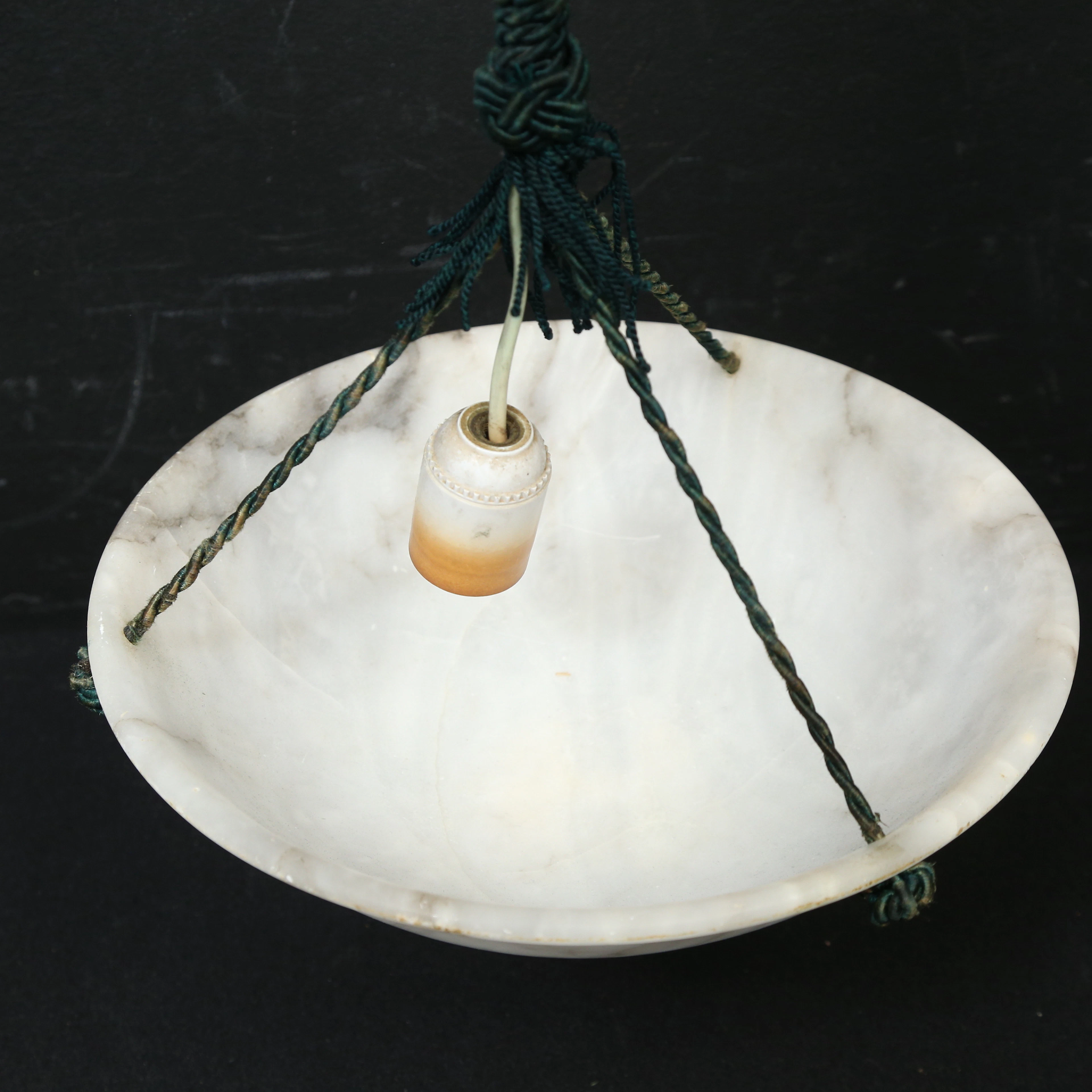 TAKAMPEL, alabaster, 1930-tal.